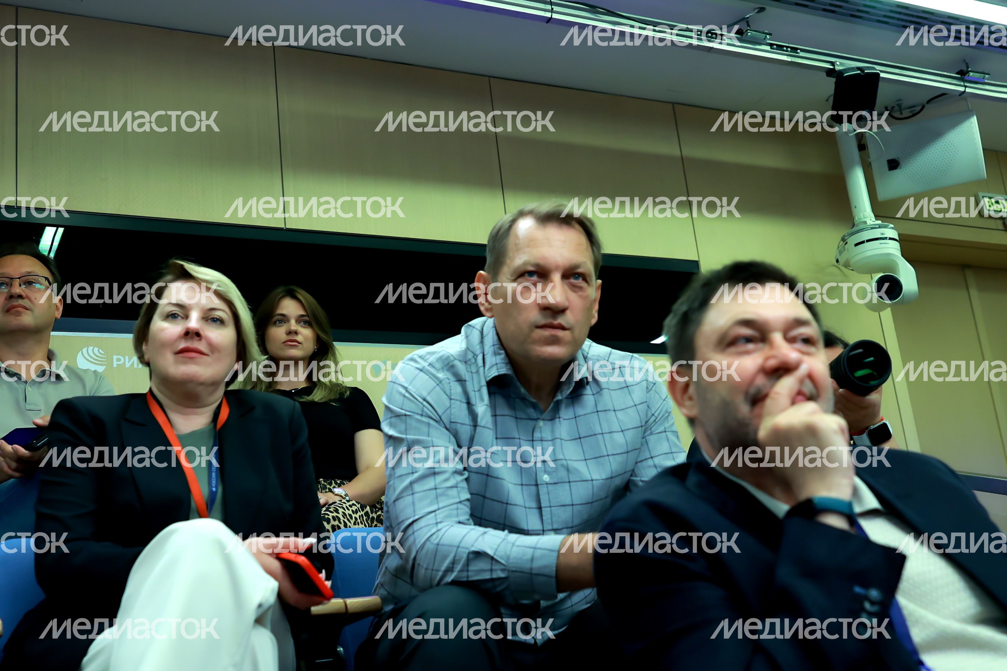 Андрей Воробьев вручил Дмитрию Киселеву Орден «За заслуги перед Московской областью» I степени