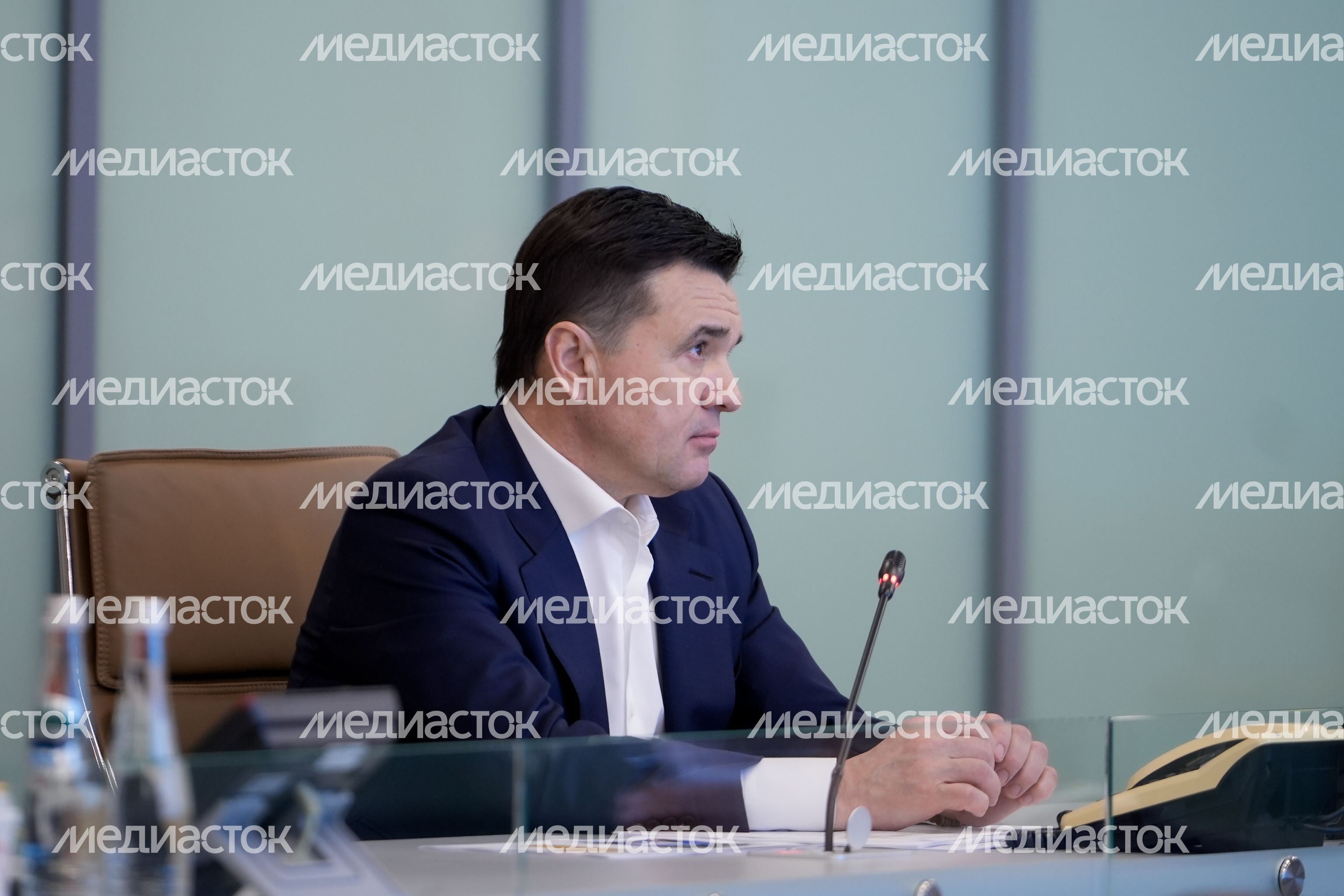 На совещании с губернатором главной темой стала поддержка защитников Родины и их близких На совещании с губернатором главной темой стала поддержка защитников Родины и их близких