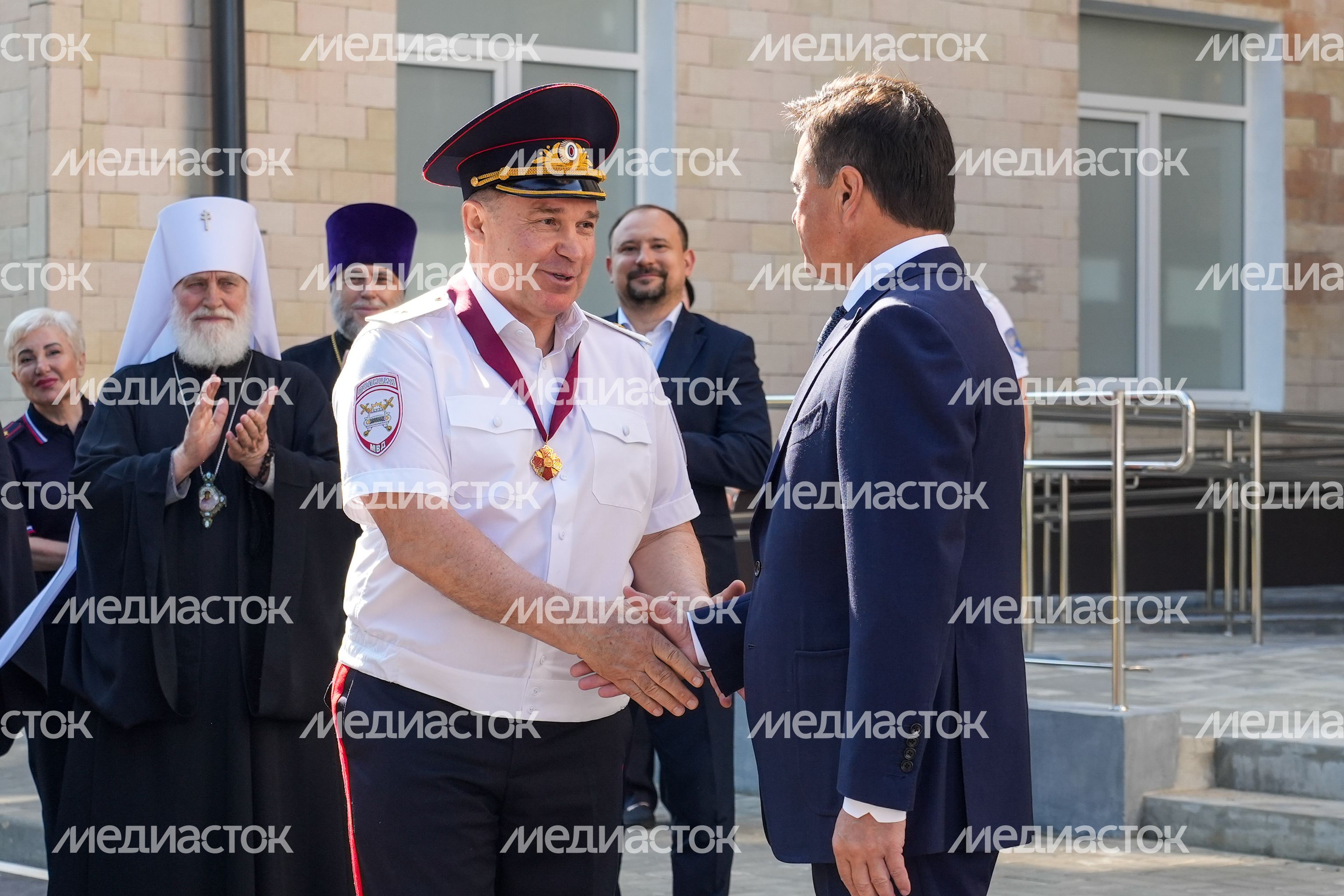 Андрей Воробьев поздравил сотрудников ГИБДД с профессиональным праздником