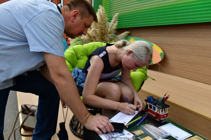 Стенд Подмосковья открылся в День России на форуме «Путешествуй!»