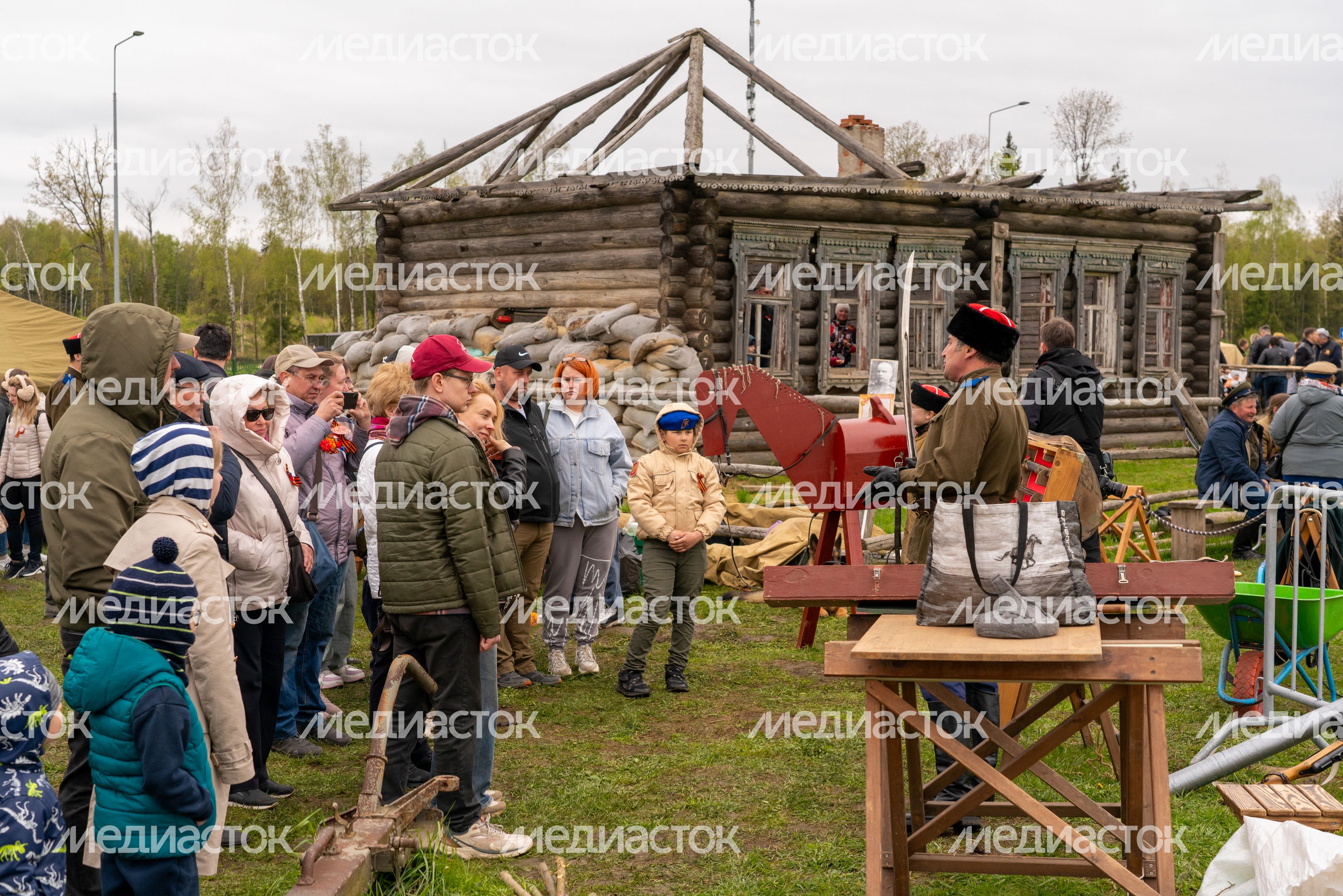 Военно-историческая реконструкция «Штурм Кенигсберга» в День Победы в парке «Патриот» Одинцовского округа Военно-историческая реконструкция «Штурм Кенигсберга» в День Победы в парке «Патриот» Одинцовского округа