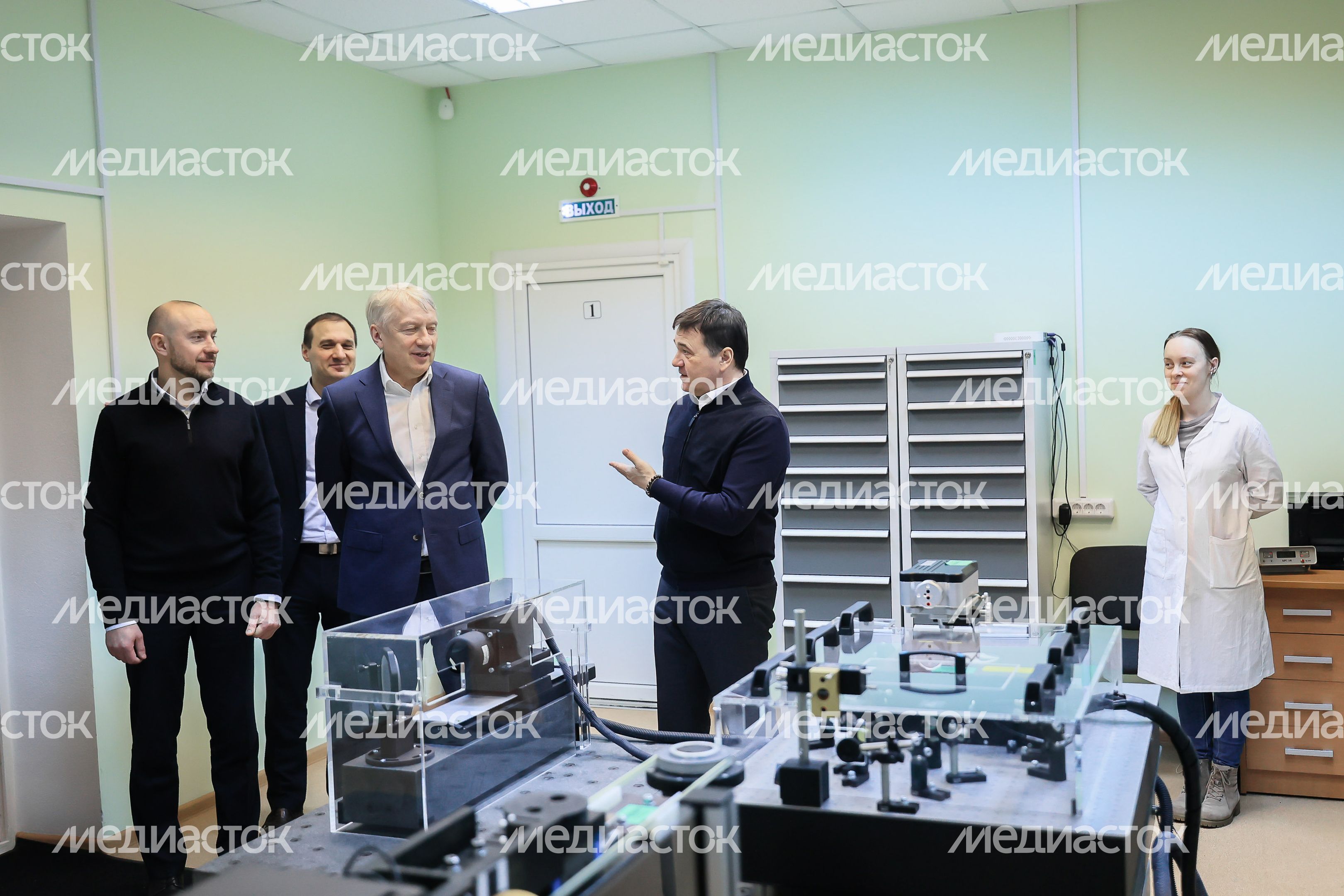 Губернатор на предприятии «ВНИИФТРИ» в Солнечногорске​