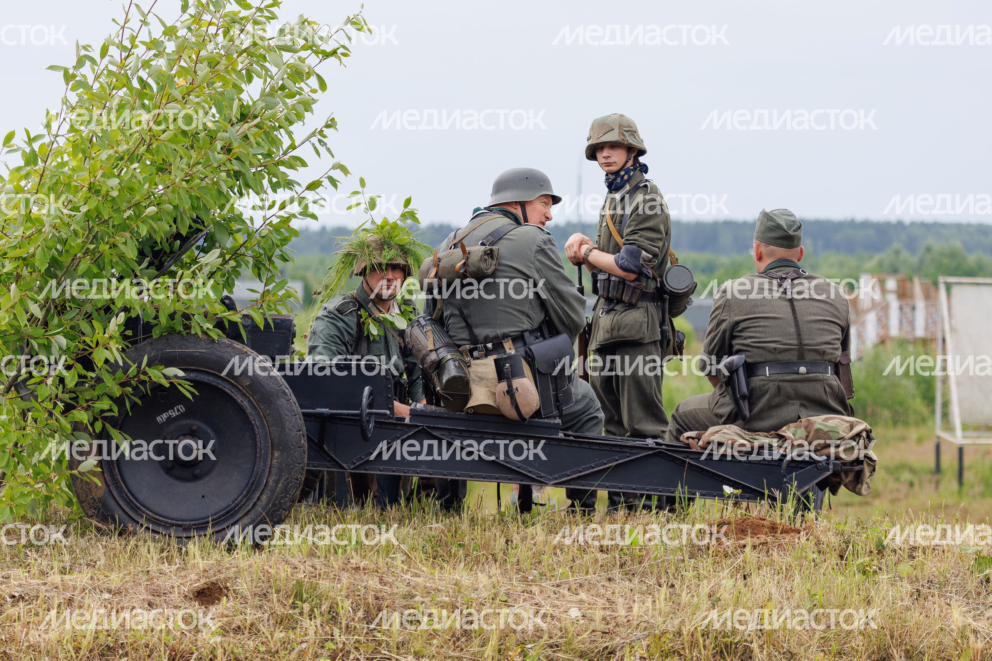 Эпизод Курской битвы под Прохоровкой на военно-исторической реконструкции в Центральном парке «Патриот»