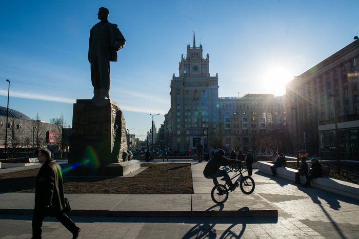 Триумфальная площадь в Москве