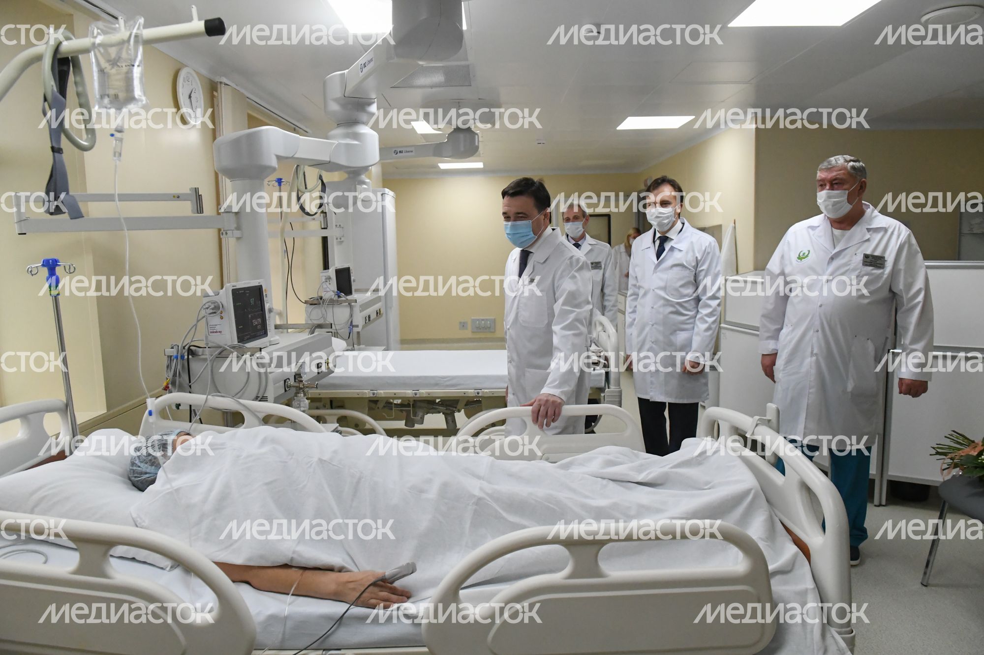 Проверка губернатором Подмосковья работы нового хирургического центра в Дубне