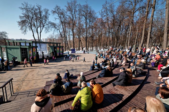 Концерт на праздновании 100-летия города Раменское в Городском парке культуры и отдыха