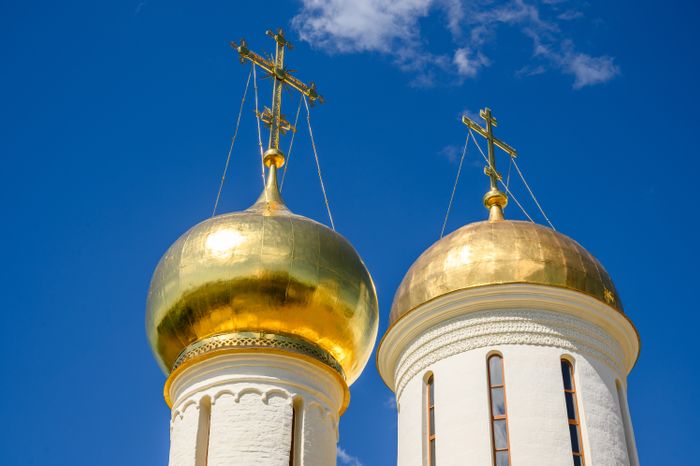 Солнечная Свято-Троицкая Сергиева лавра
