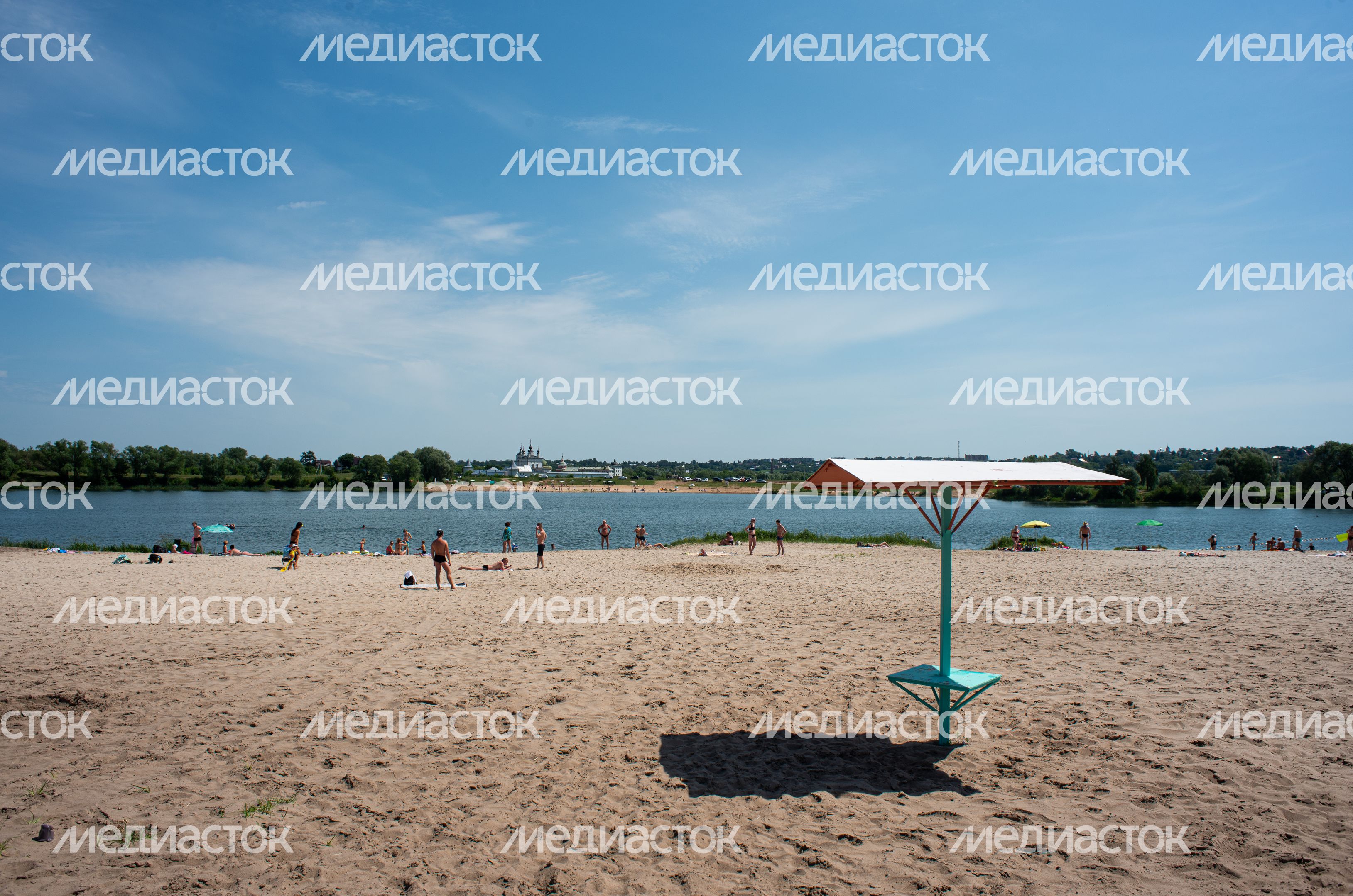 Летние виды Белопесоцкого карьера