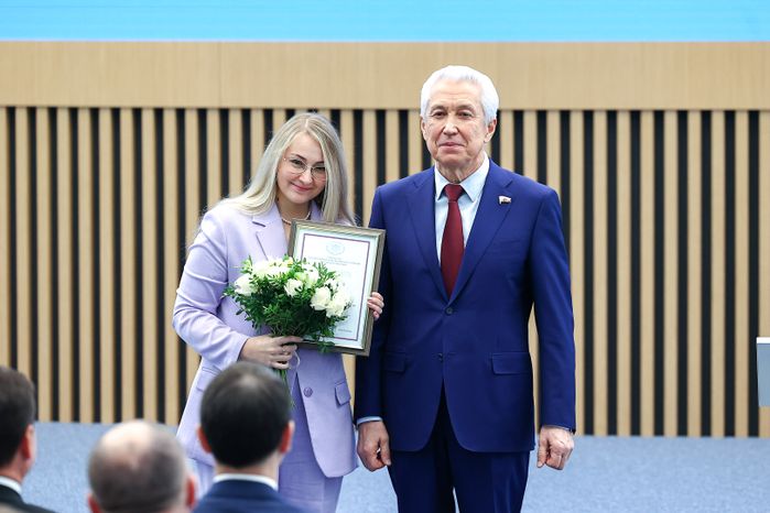 Конференция, посвященная 30-летию Мособлдумы