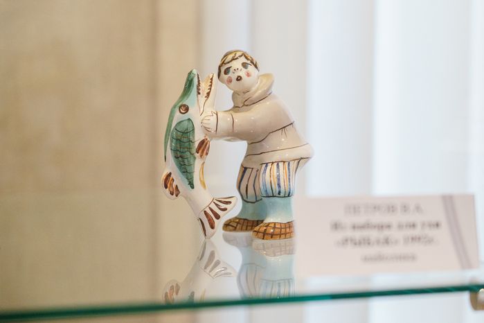 Выставка «Гжельская карусель» в Раменском историко-художественном музее