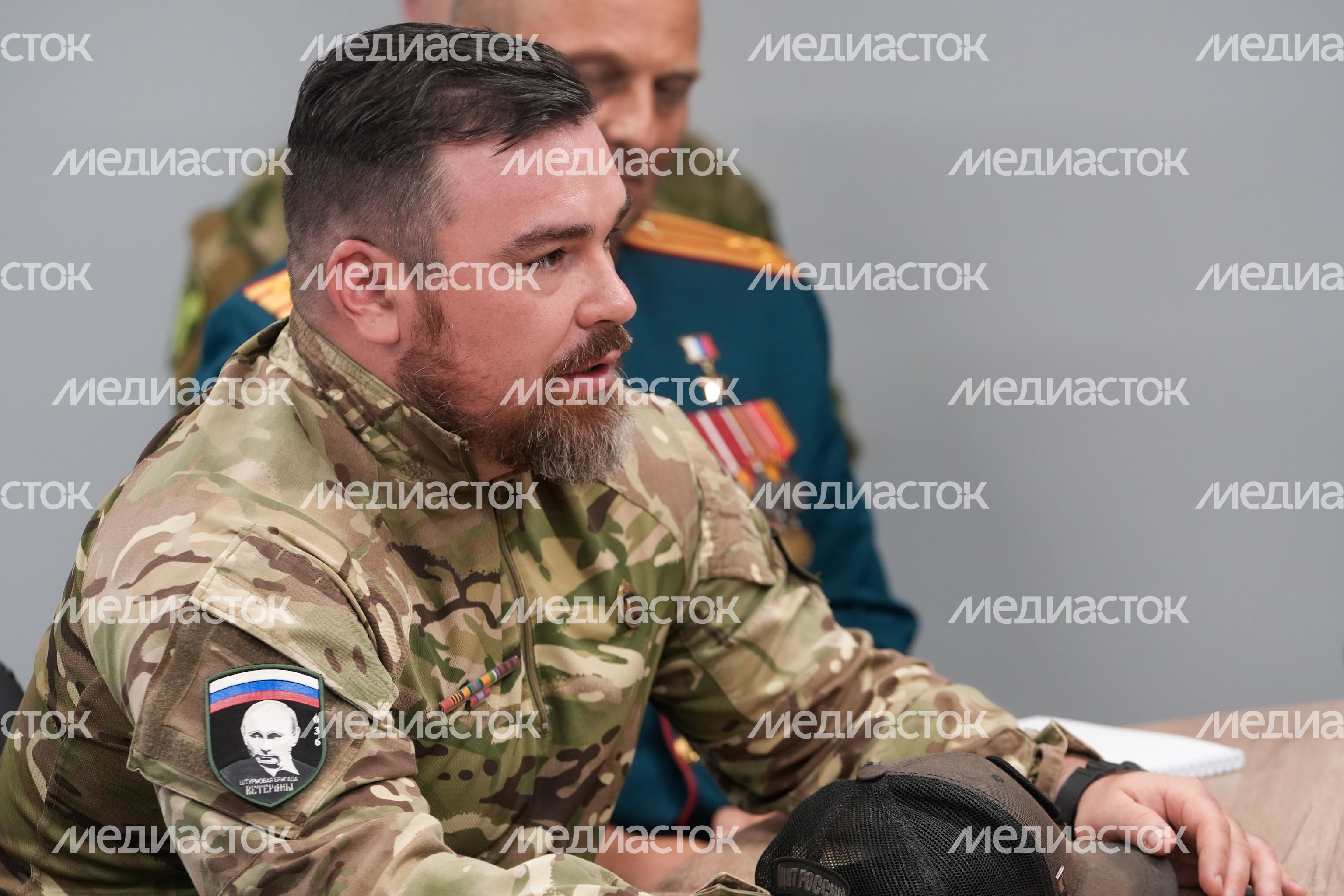 Встреча с участниками СВО - победителями предварительного голосования "Единой России" Встреча с участниками СВО - победителями предварительного голосования "Единой России"