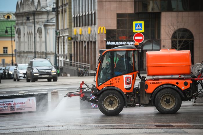 Москва во время режима всеобщей самоизоляции в связи с коронавирусом