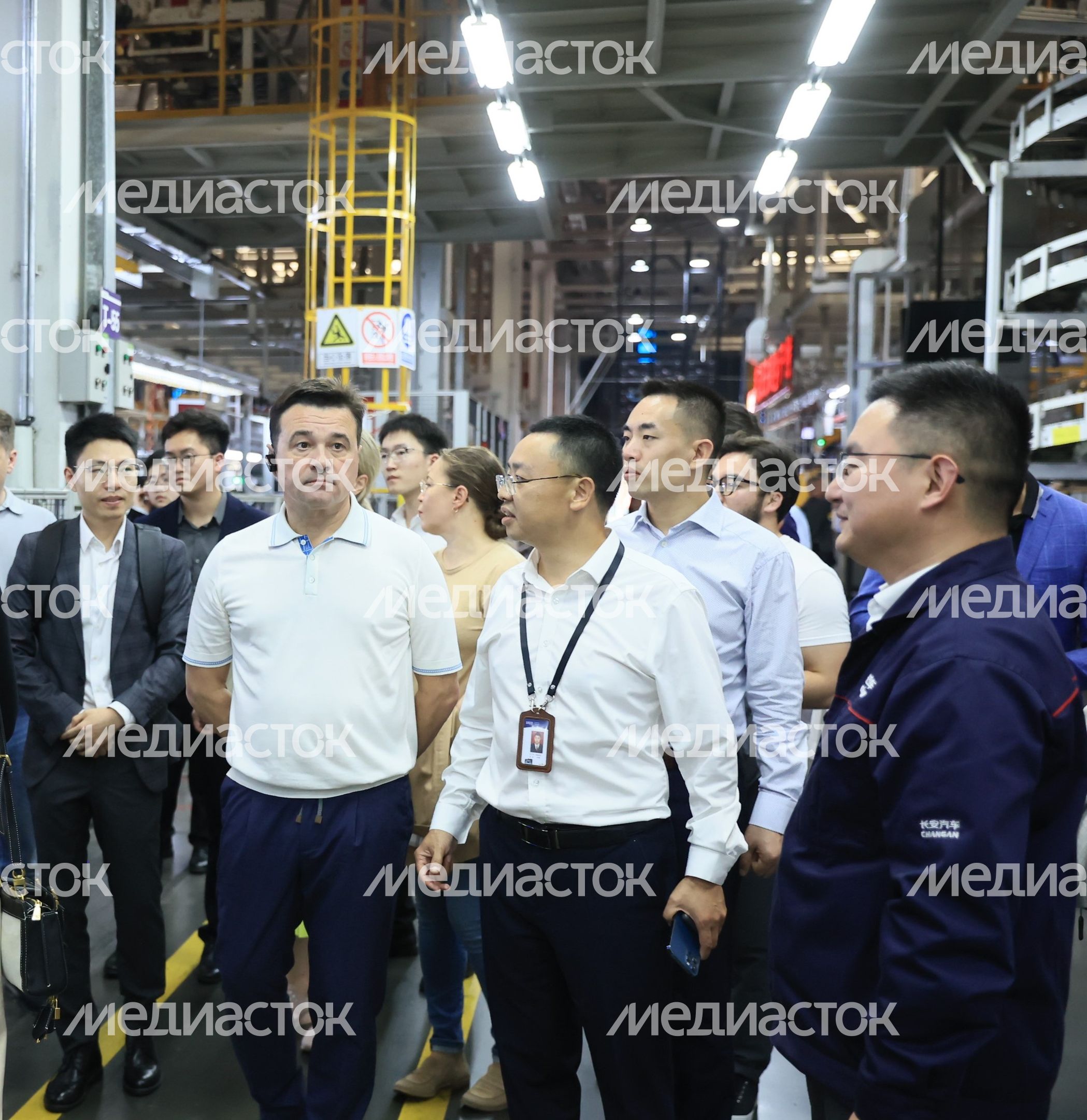 Посещение автозавода Changan Automobile Group в Китае Губернатором Подмосковья