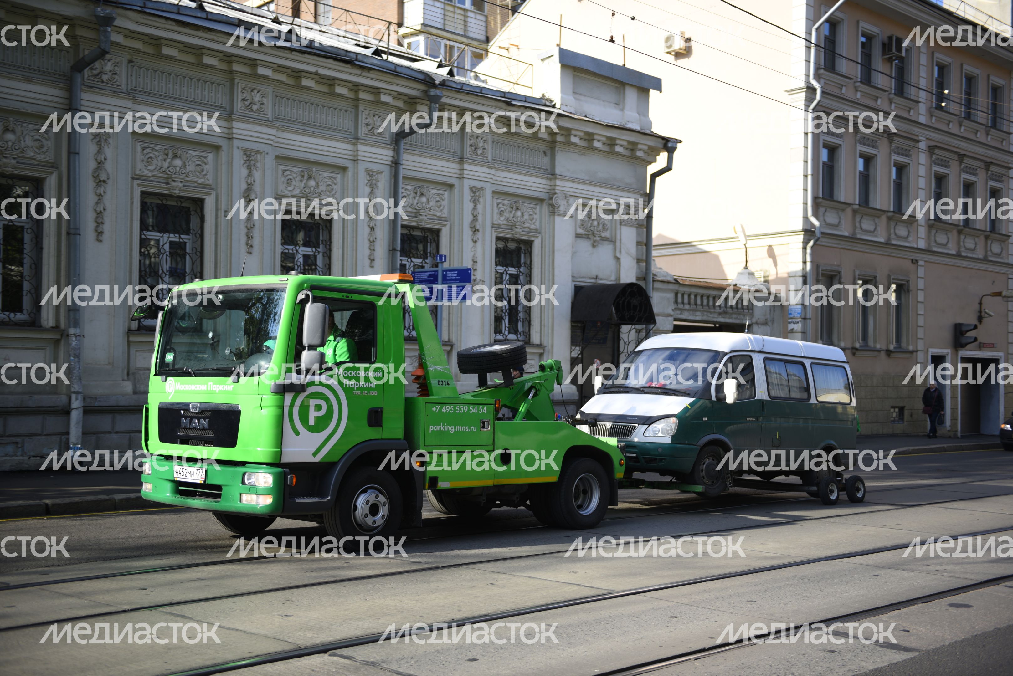 Эвакуатор на улице Бауманская в Москве Эвакуатор на улице Бауманская в Москве