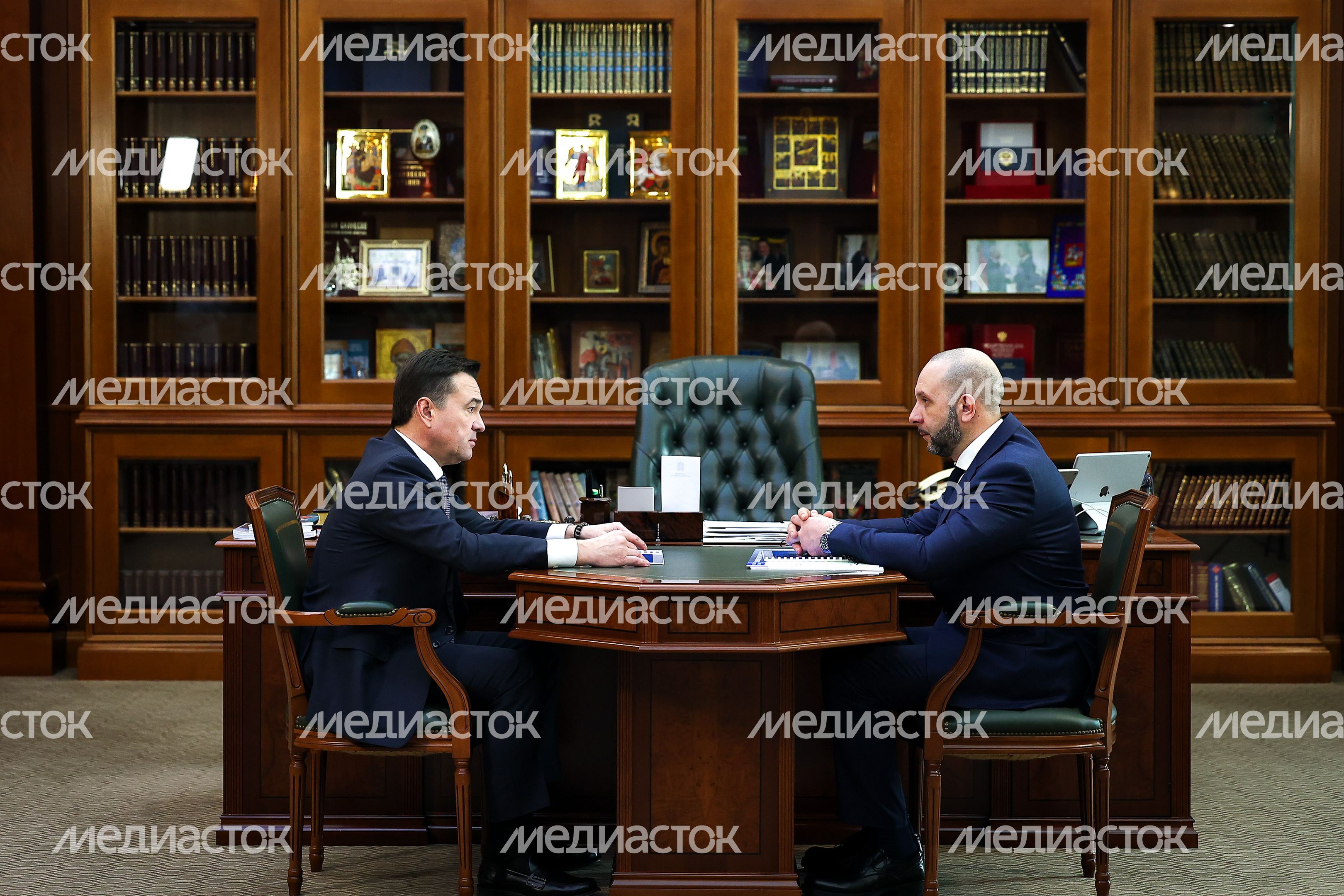 Губернатор провел рабочую встречу с главой Орехово-Зуевского г.о. Губернатор провел рабочую встречу с главой Орехово-Зуевского г.о.