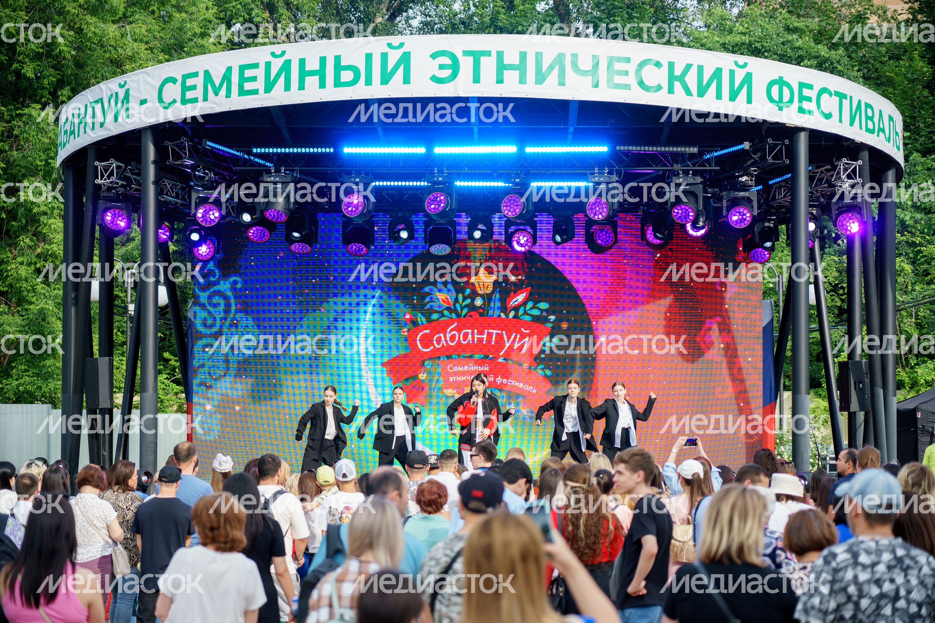 Мультикультурный семейный фестиваль "Сабантуй-2024" Мультикультурный семейный фестиваль "Сабантуй-2024"