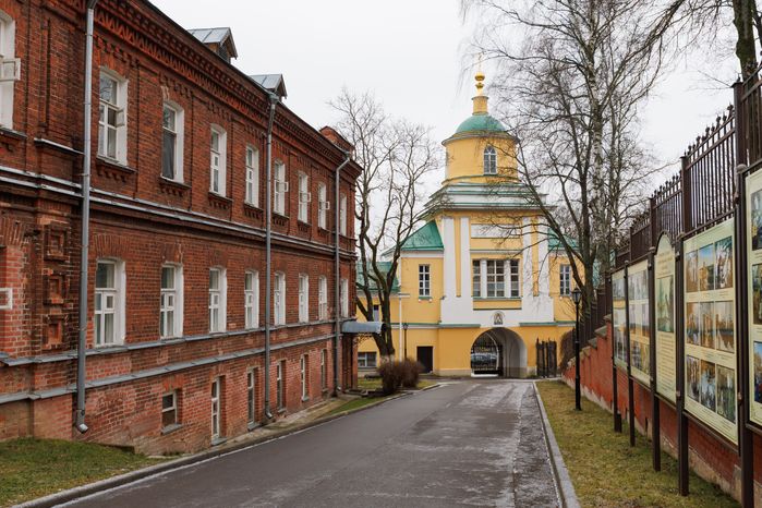 Покровский собор в Покровском монастыре в Хотьково Сергиево-Посадского округа