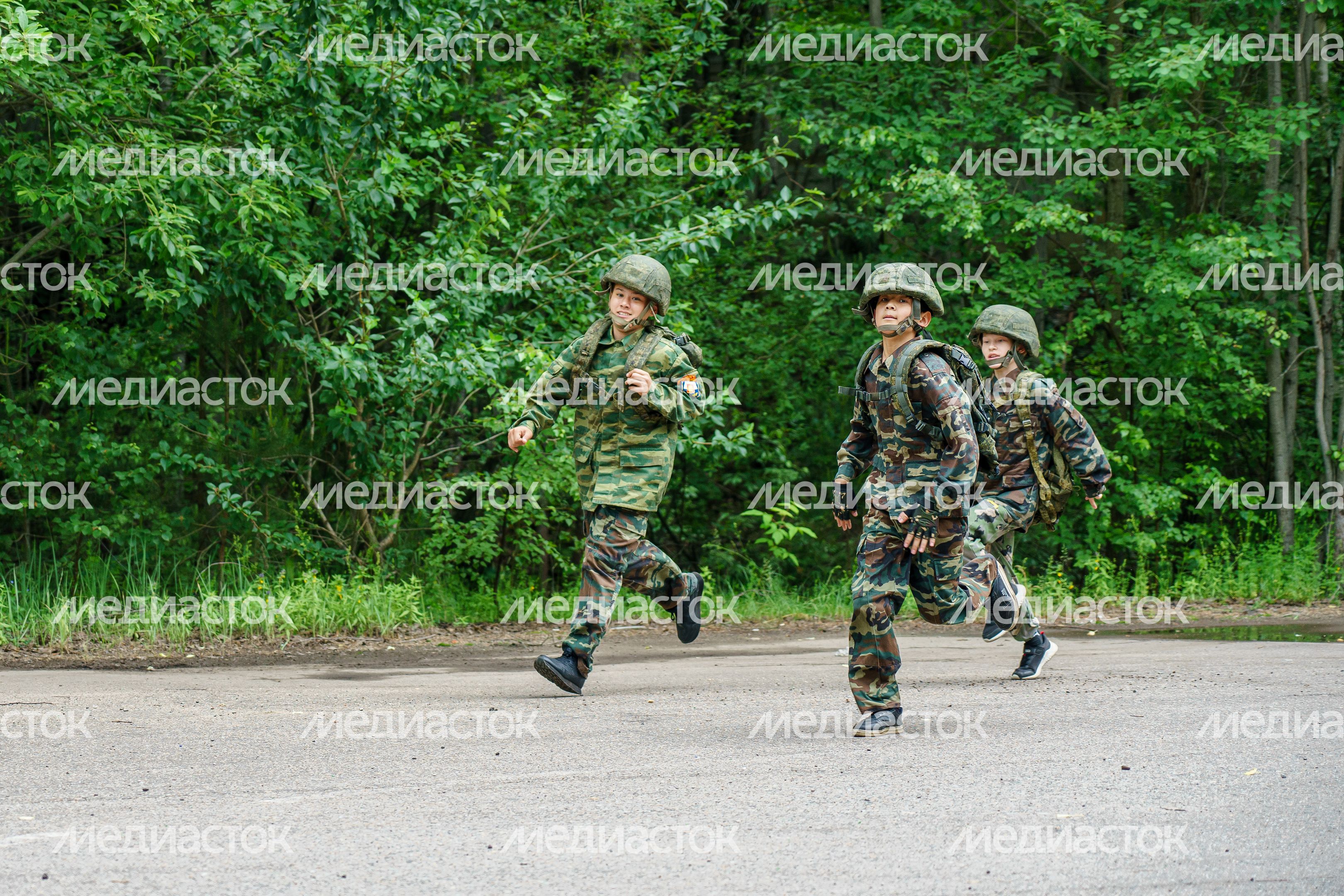 Межрегиональные соревнования воспитанников военно-патриотических клубов «Суворовские сборы» в Раменском Межрегиональные соревнования воспитанников военно-патриотических клубов «Суворовские сборы» в Раменском