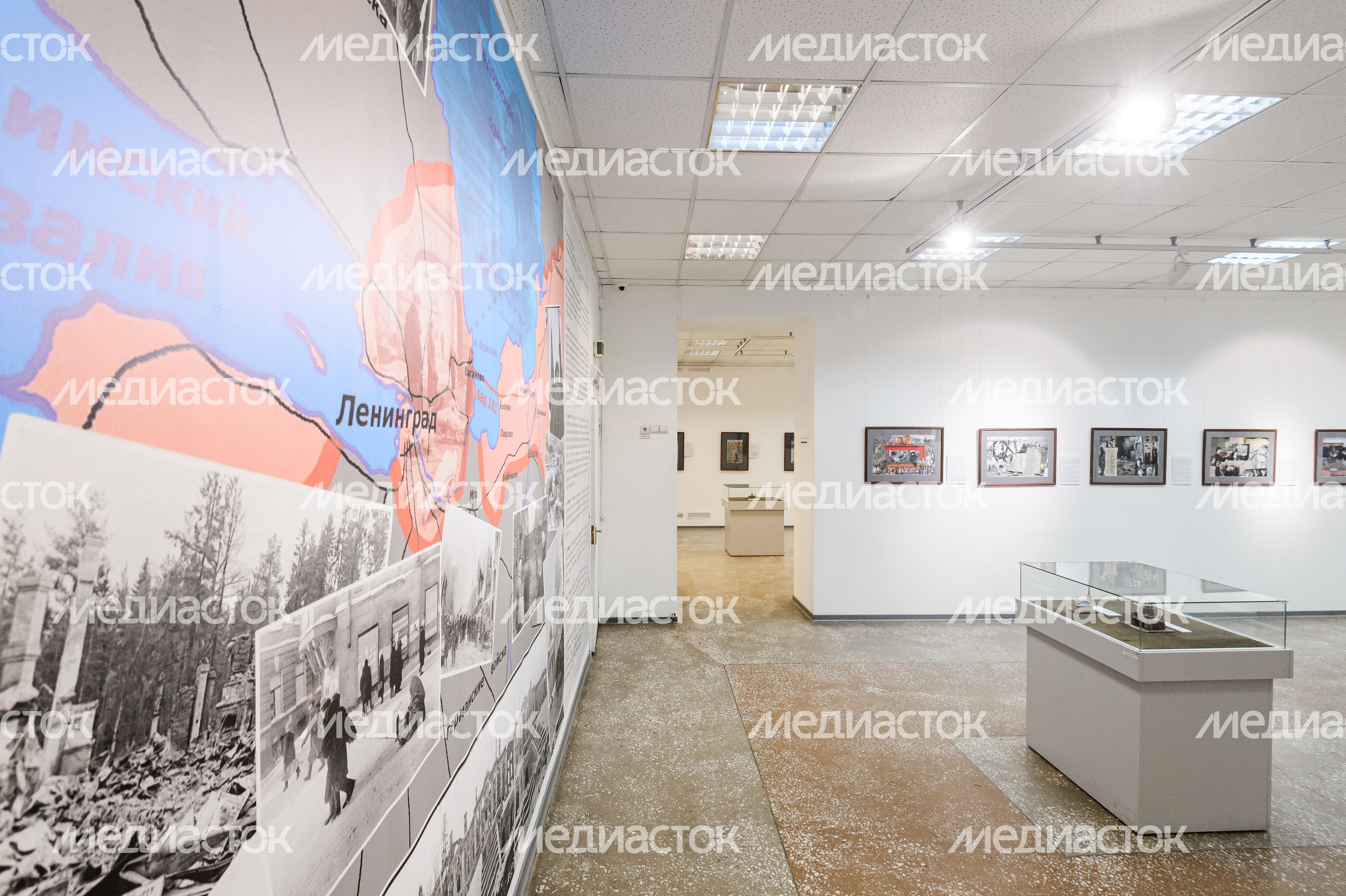 Балашихинская картинная галерея. Выставка "Непокоренный Ленинград" Балашихинская картинная галерея. Выставка "Непокоренный Ленинград"