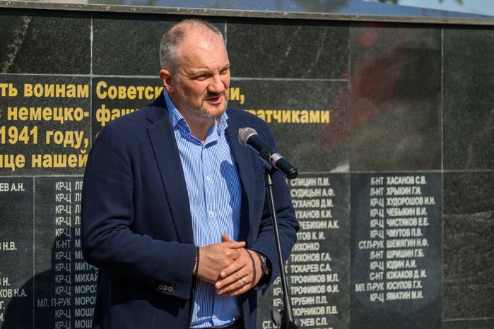 Памятное мероприятие в честь Дня Победы у мемориала Великой Отечественной войны в Яхроме