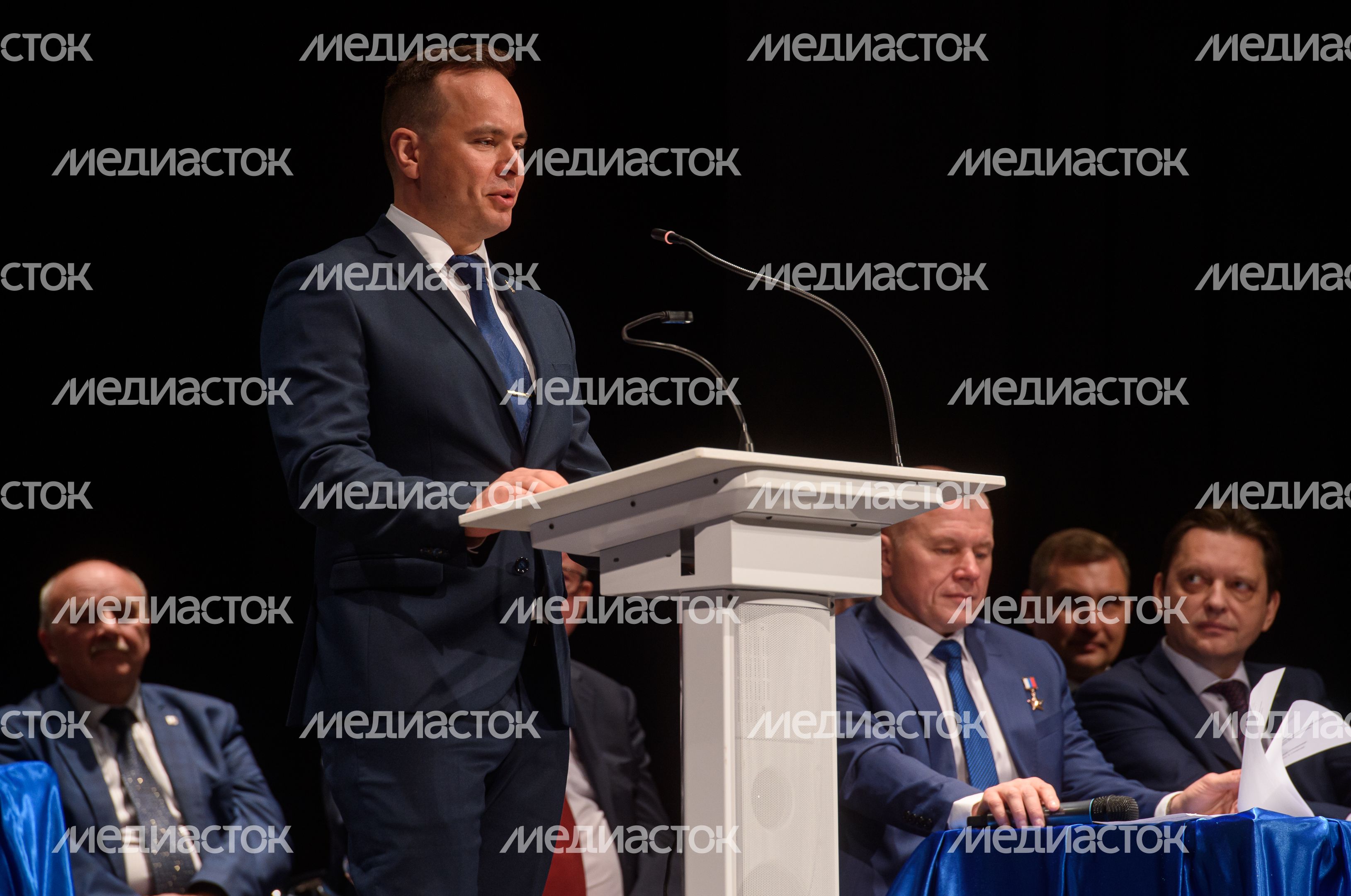 Торжественная встреча космонавтов и астронавтов 67-й длительной экспедиции на МКС