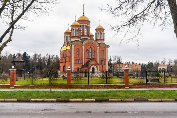 Церковь Серафима Саровского в поселке Селятино Наро-Фоминского округа