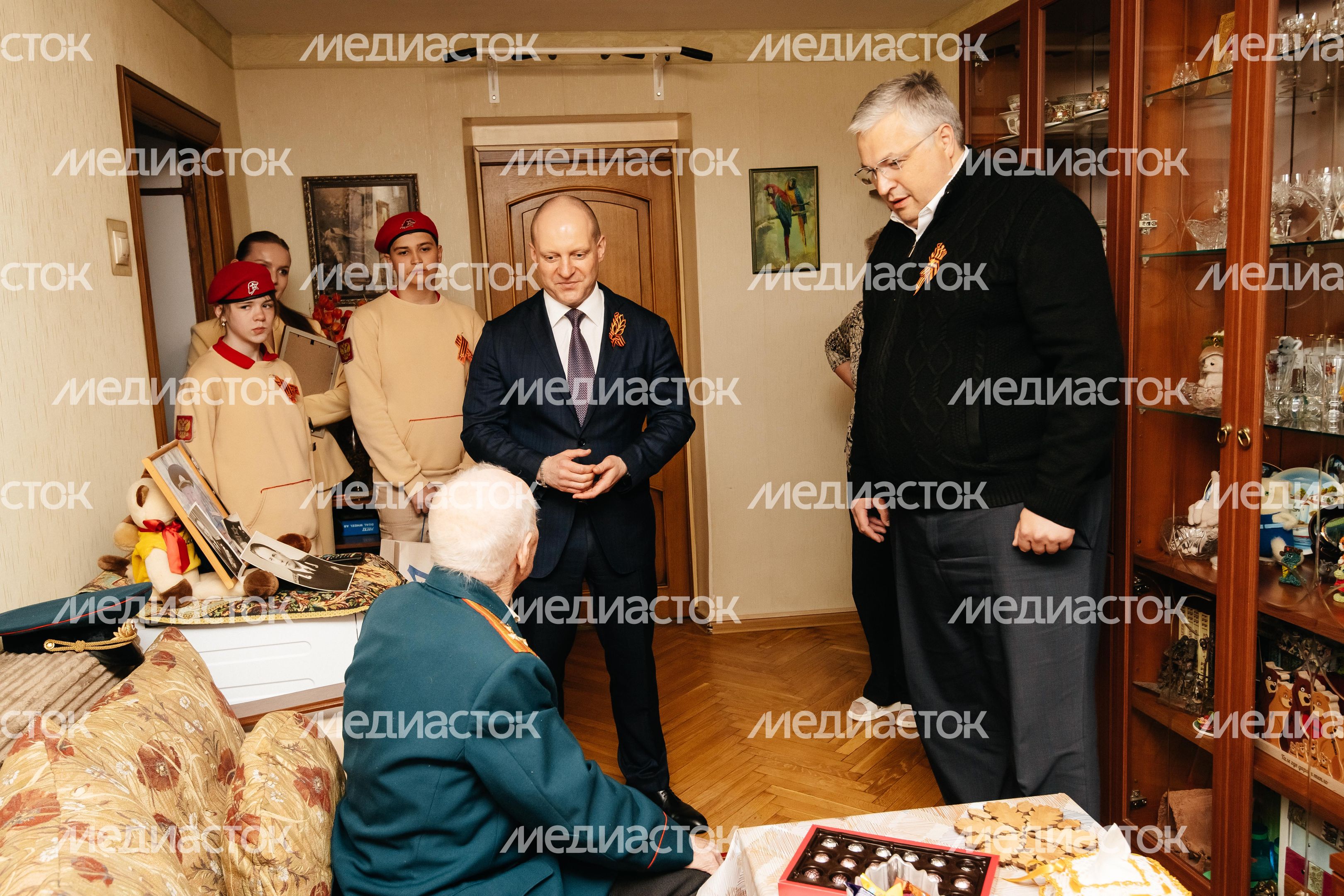 Кирилл Григорьев традиционно навестил ветерана Алексея Галютина в канун Дня Победы Кирилл Григорьев традиционно навестил ветерана Алексея Галютина в канун Дня Победы