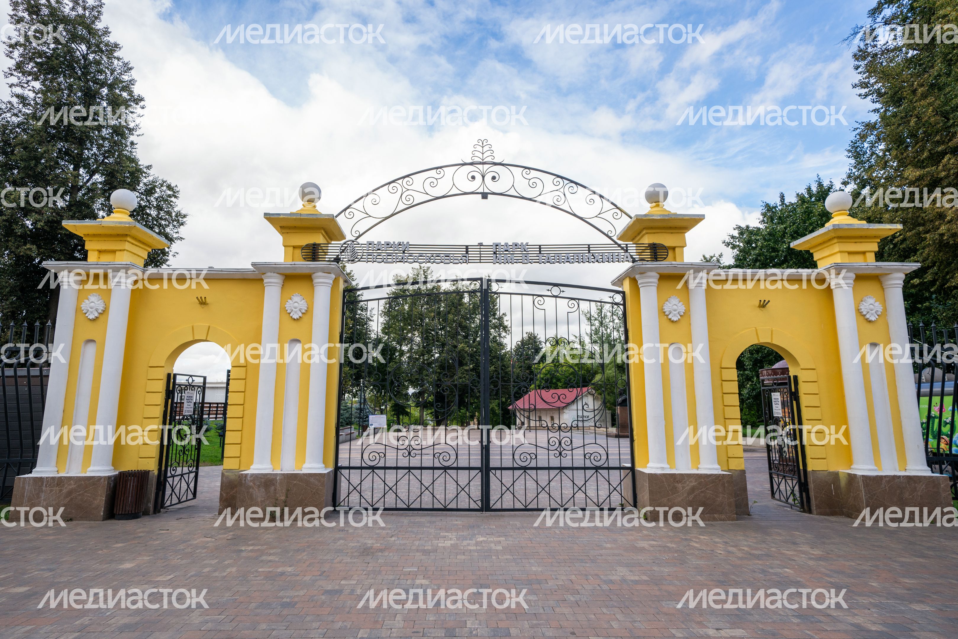 Лето в парке культуры и отдыха имени Виктора Талалихина в Подольске Лето в парке культуры и отдыха имени Виктора Талалихина в Подольске