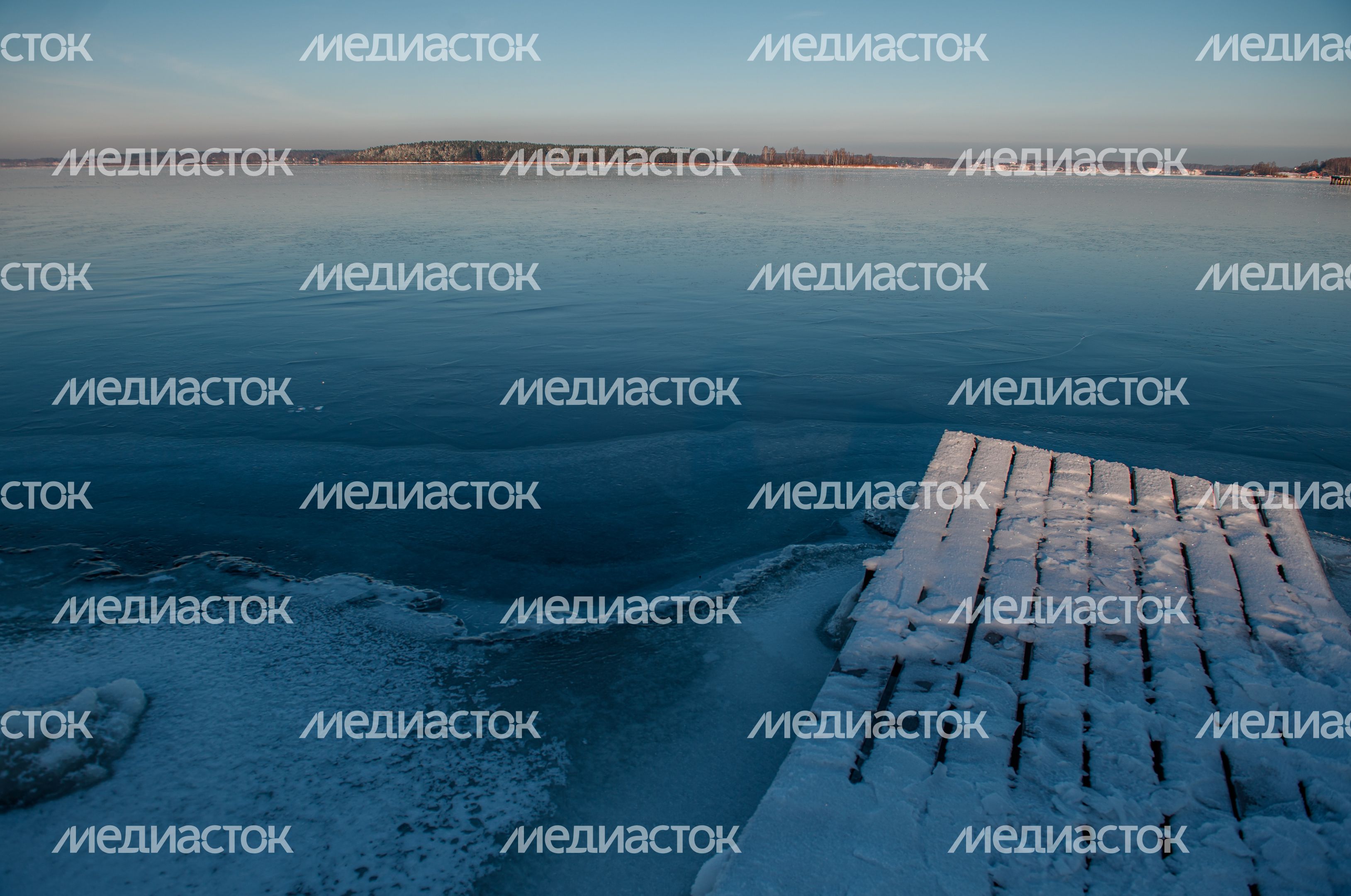 Зимние виды города Калязин