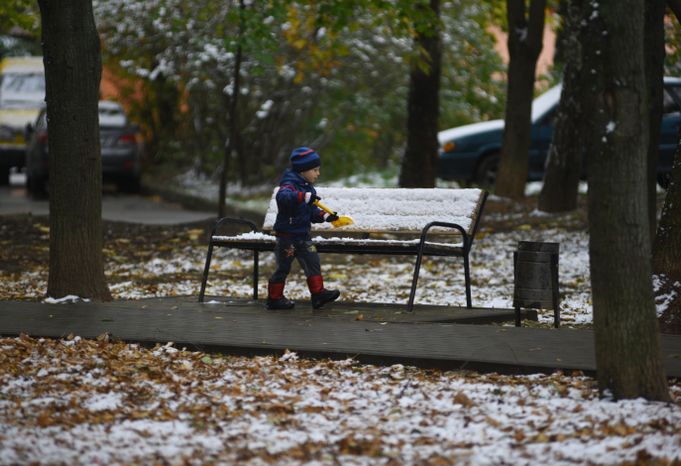 Первый снег в Москве