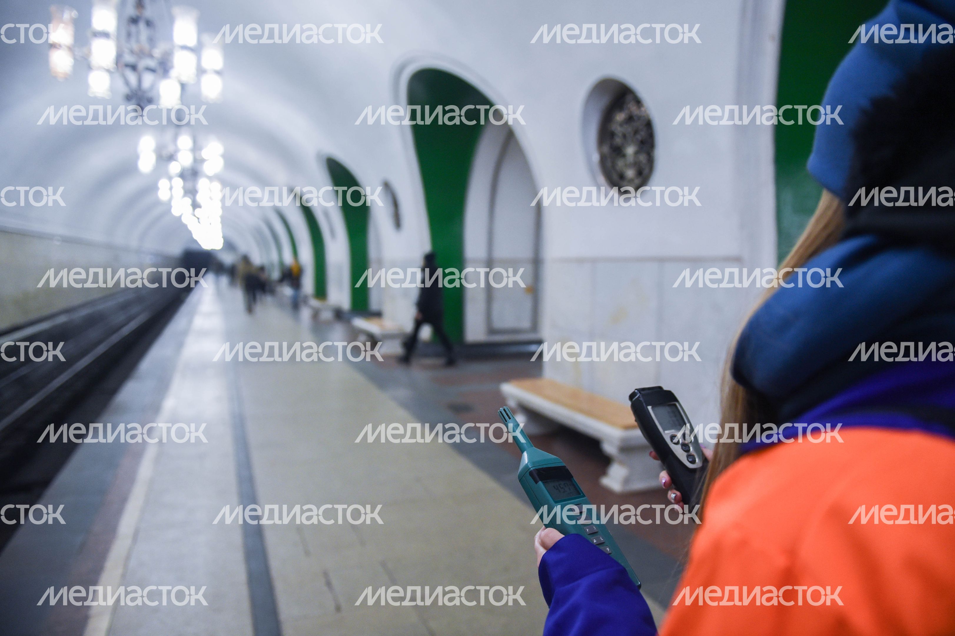 Проверка воздуха в Московском метрополитене Проверка воздуха в Московском метрополитене