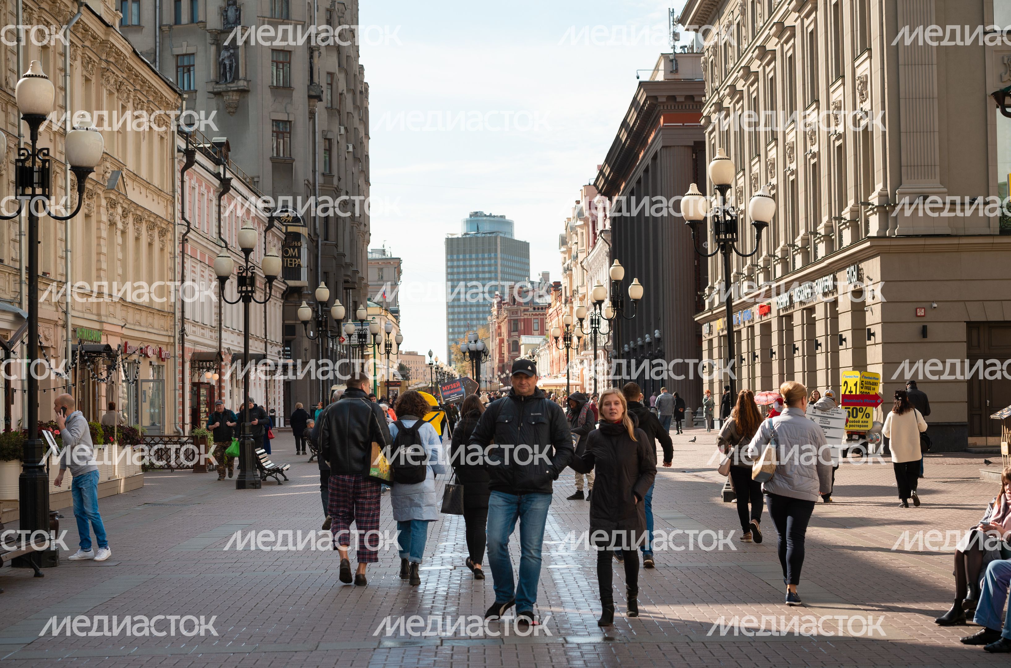 Опрос прохожих на Арбате Опрос прохожих на Арбате