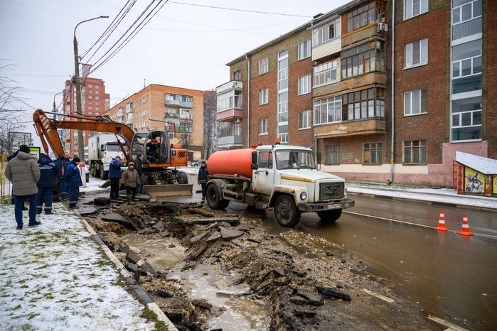 Рабочие Мособлводоканала провели техобслуживание инфраструктуры водоснабжения Павловского Посада