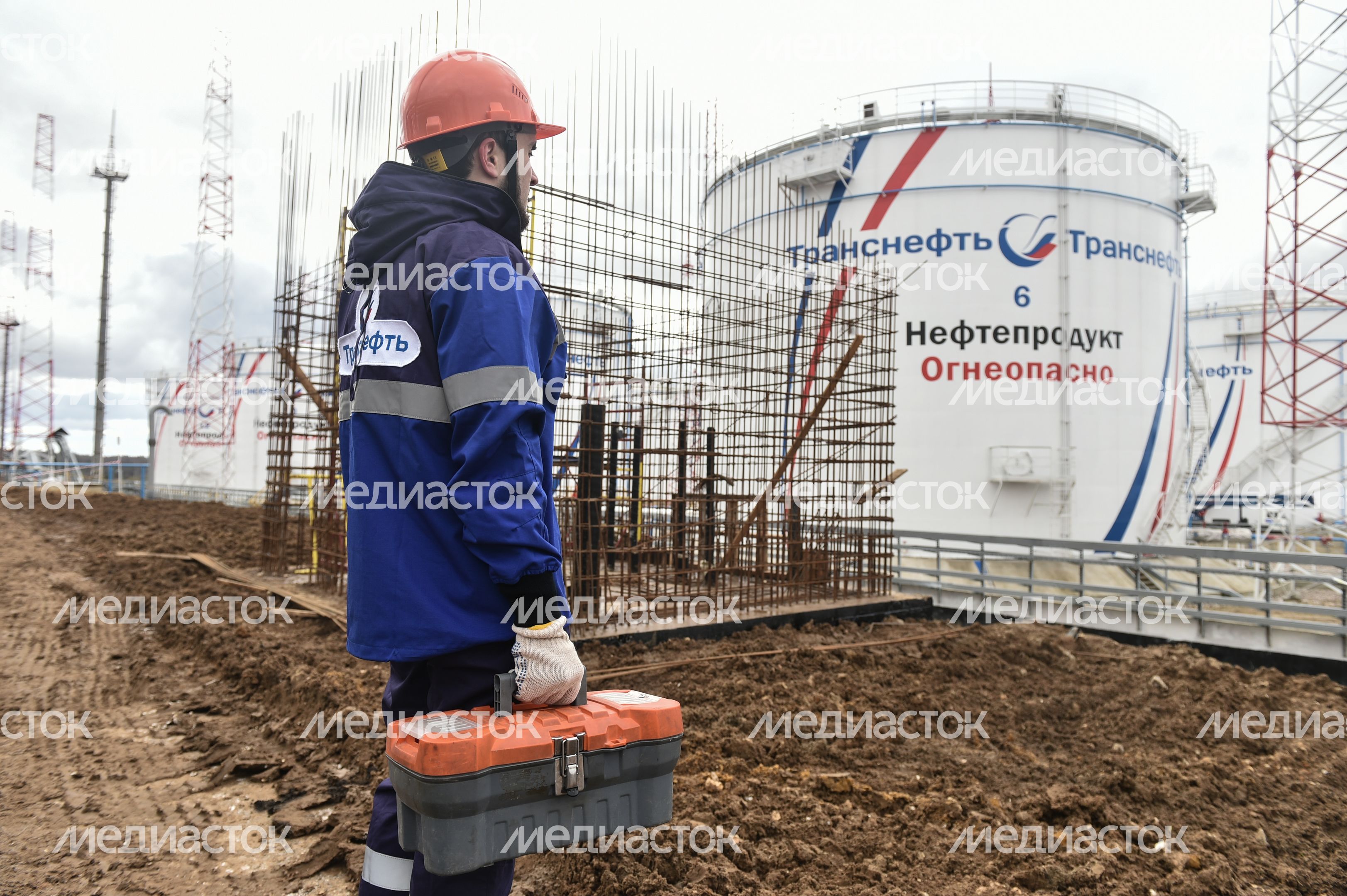 Нефтебаза РОСНЕФТЬ в Подмосковье