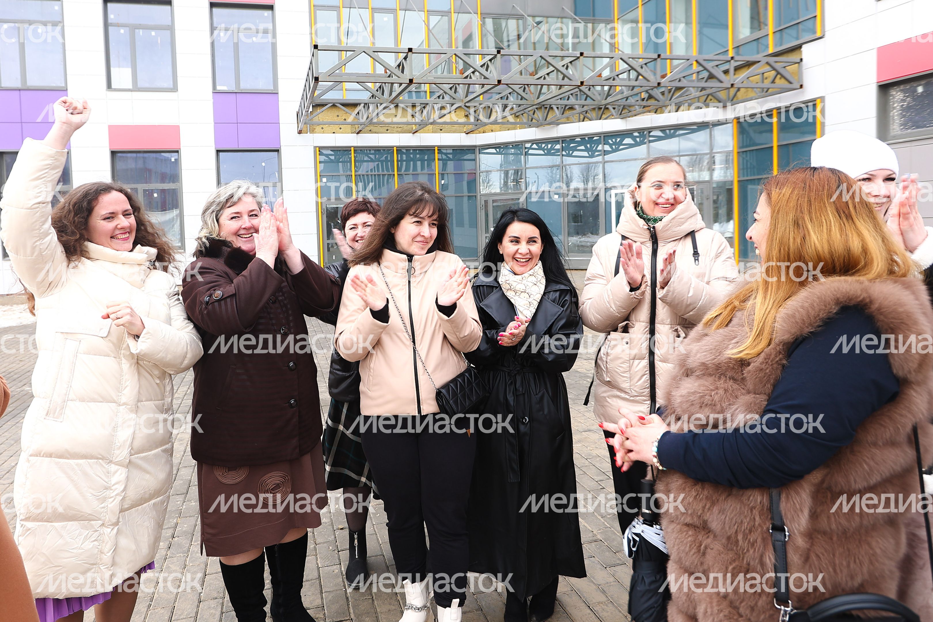 Проверка хода строительства школы в Тучкове Губернатором Подмосковья