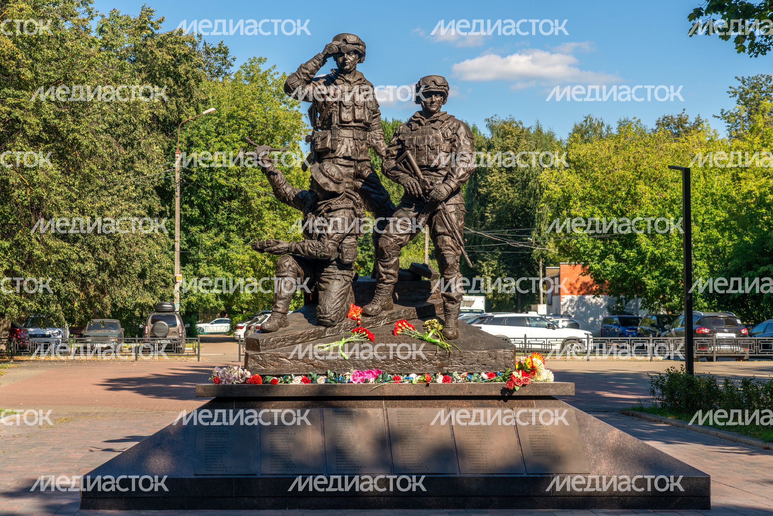 Памятник участникам СВО в Аллее 30-летия Победы в Домодедово Памятник участникам СВО в Аллее 30-летия Победы в Домодедово
