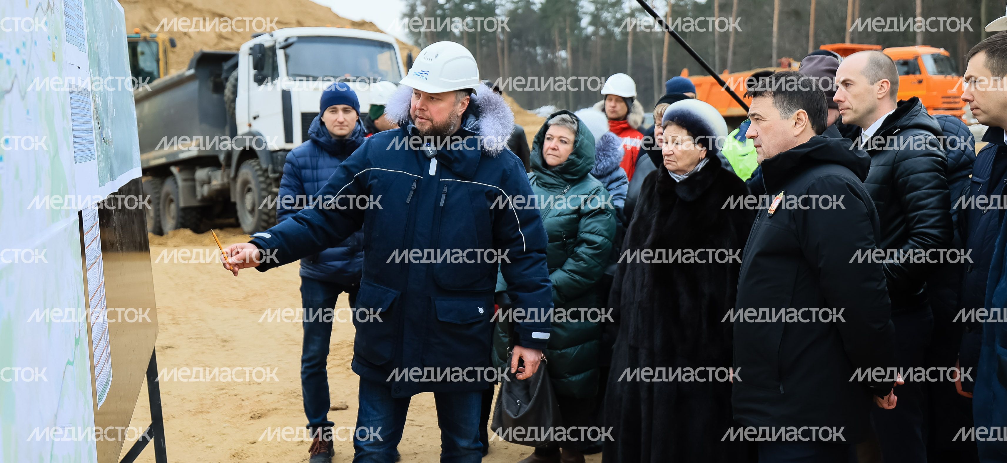 Проверка хода строительства Южно-Лыткаринской автодороги (ЮЛА) Губернатором Подмосковья