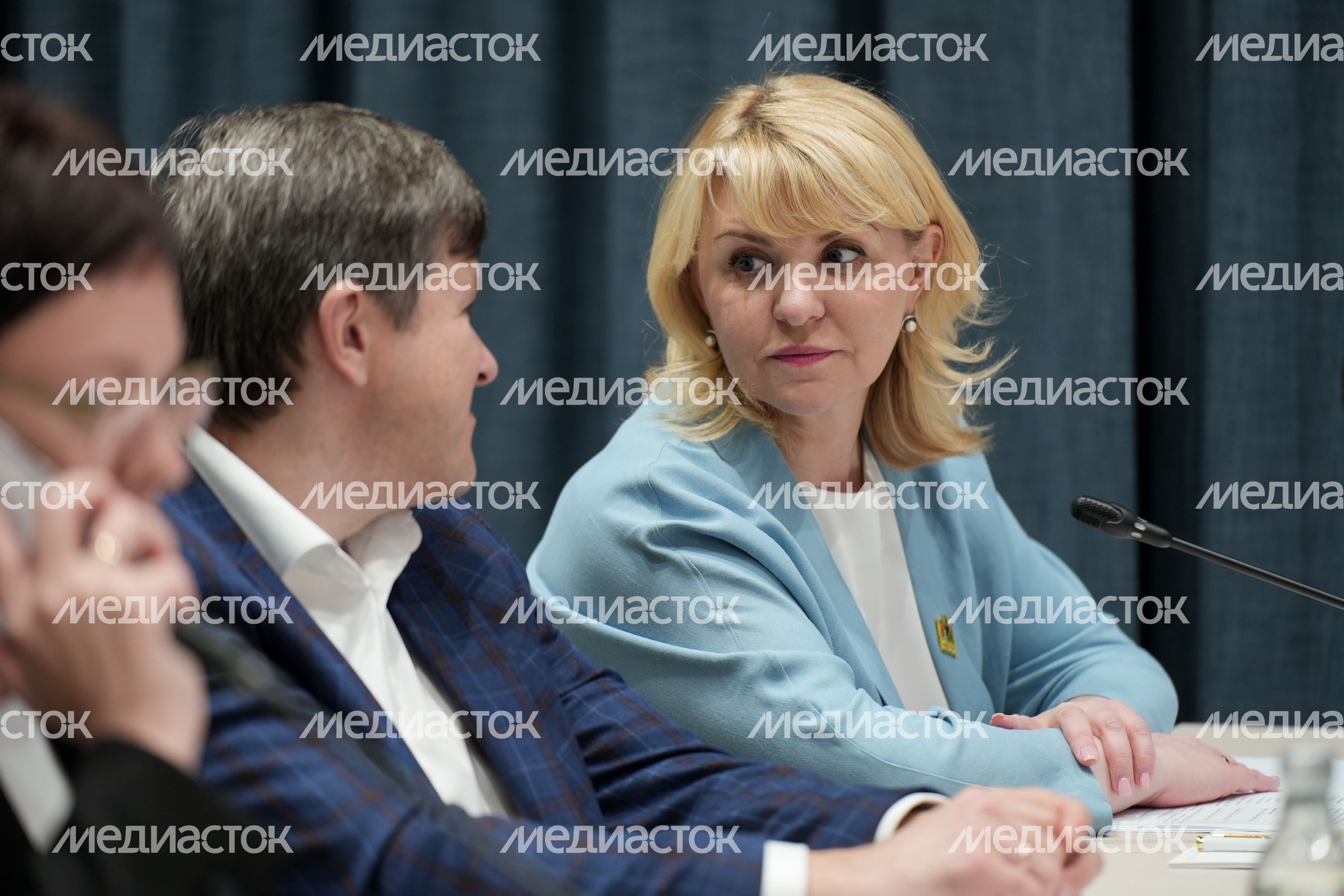 Заседание Совета при полномочном представителе президента РФ в ЦФО в Подмосковье Заседание Совета при полномочном представителе президента РФ в ЦФО в Подмосковье