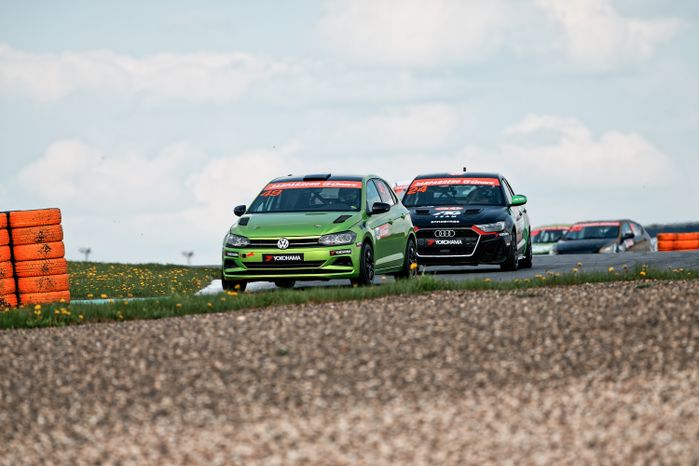 Гоночный уик-енд в Волоколамском округе на трассе Moscow Raceway