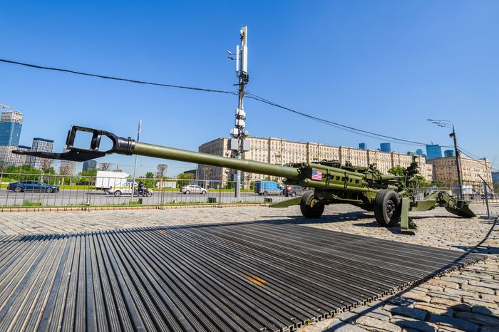 Выставка вооружения в Парке Победы, посвященная СВО