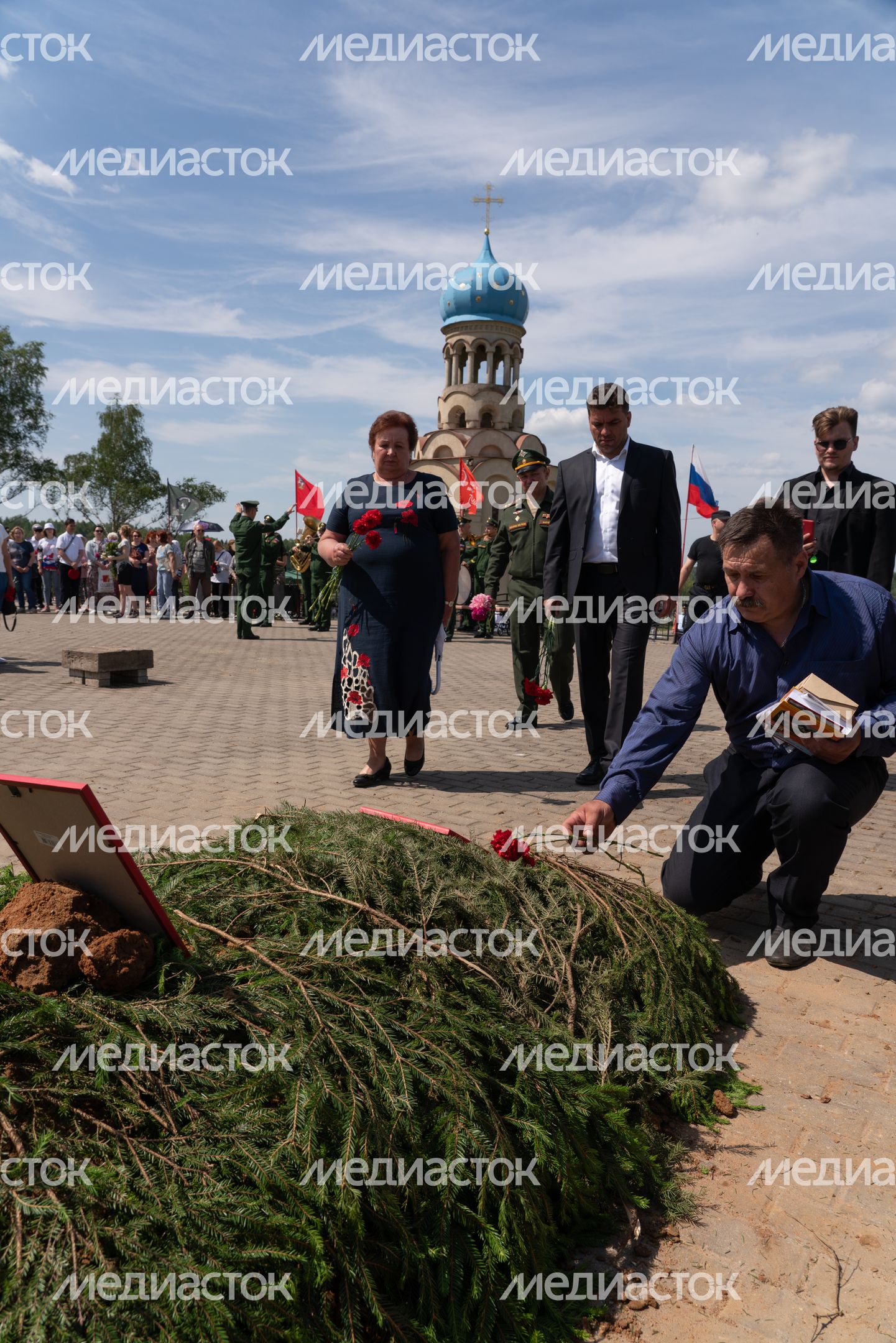 Перезахоронение солдат ВОВ в деревне Ельня Перезахоронение солдат ВОВ в деревне Ельня