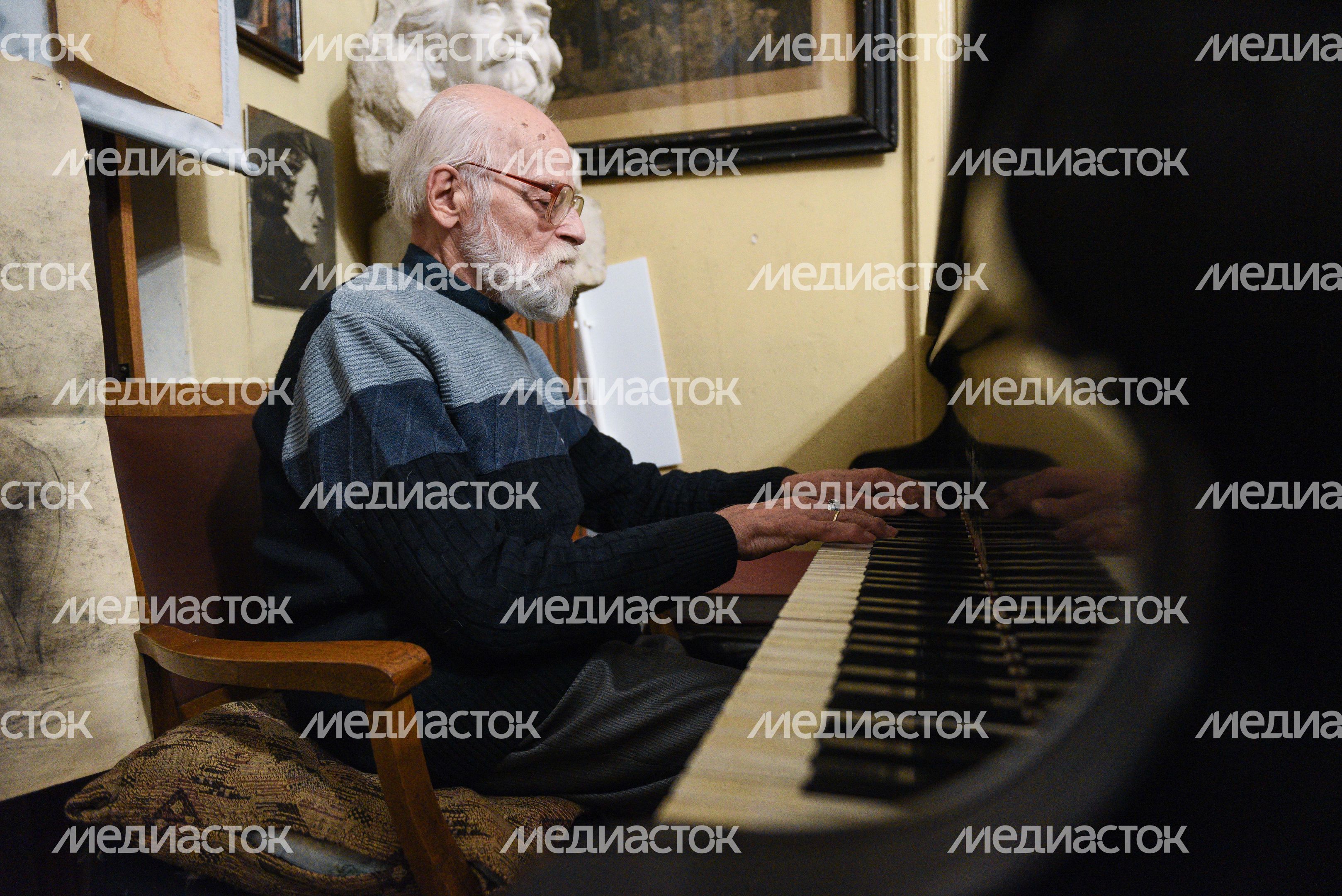 Интервью с А.Н. Зелинским