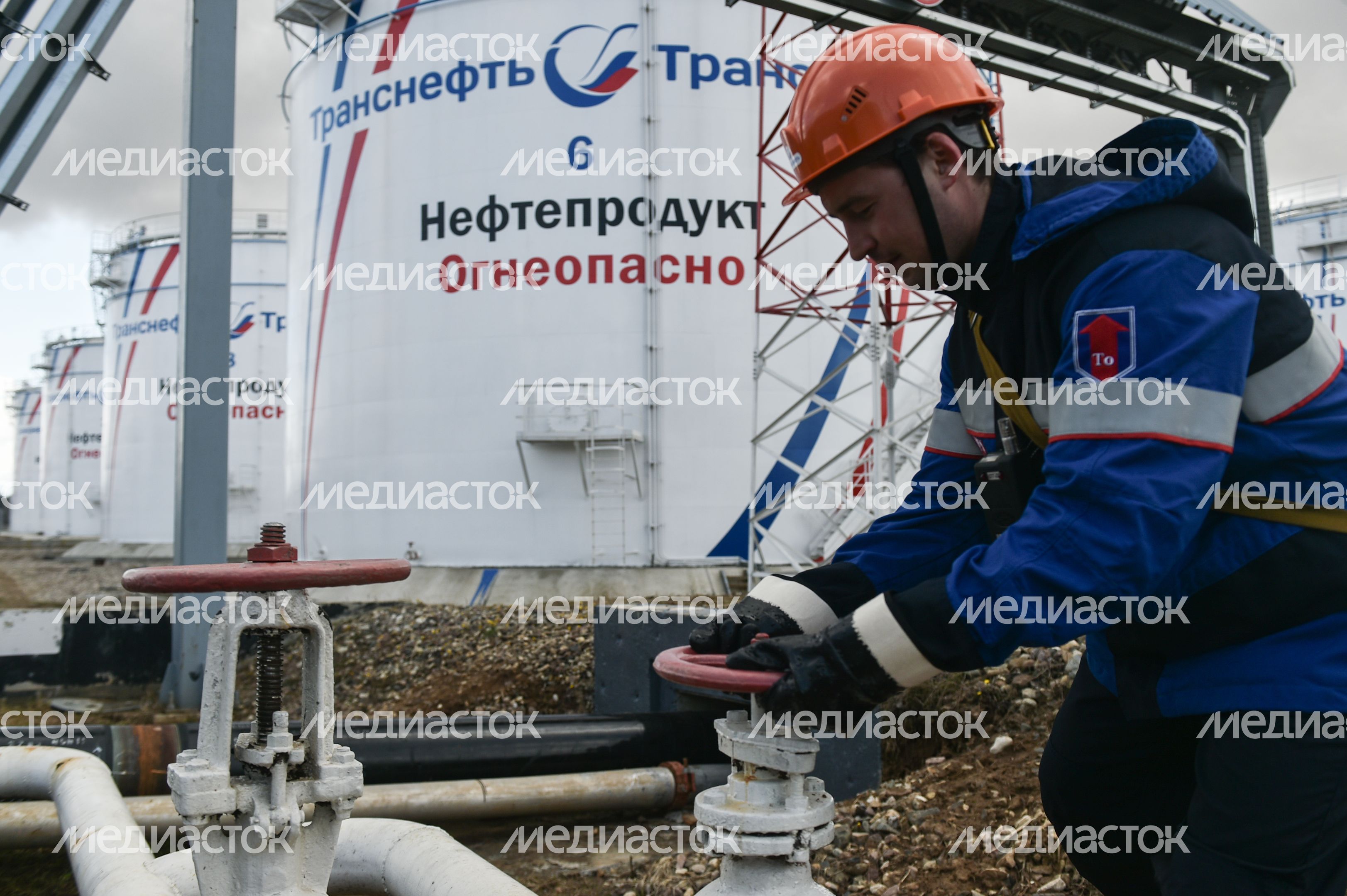 Нефтебаза РОСНЕФТЬ в Подмосковье