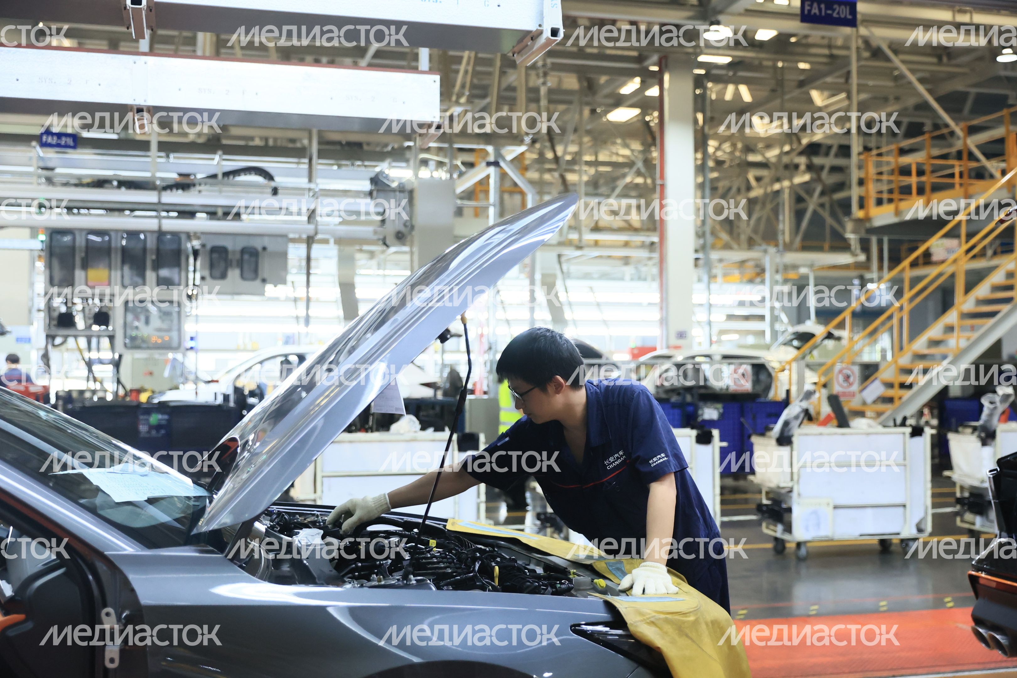 Посещение автозавода Changan Automobile Group в Китае Губернатором Подмосковья