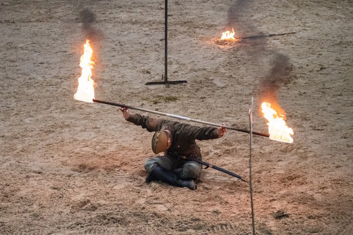 Конное представление «Наша весна! Наша Победа!» в парке «Патриот»