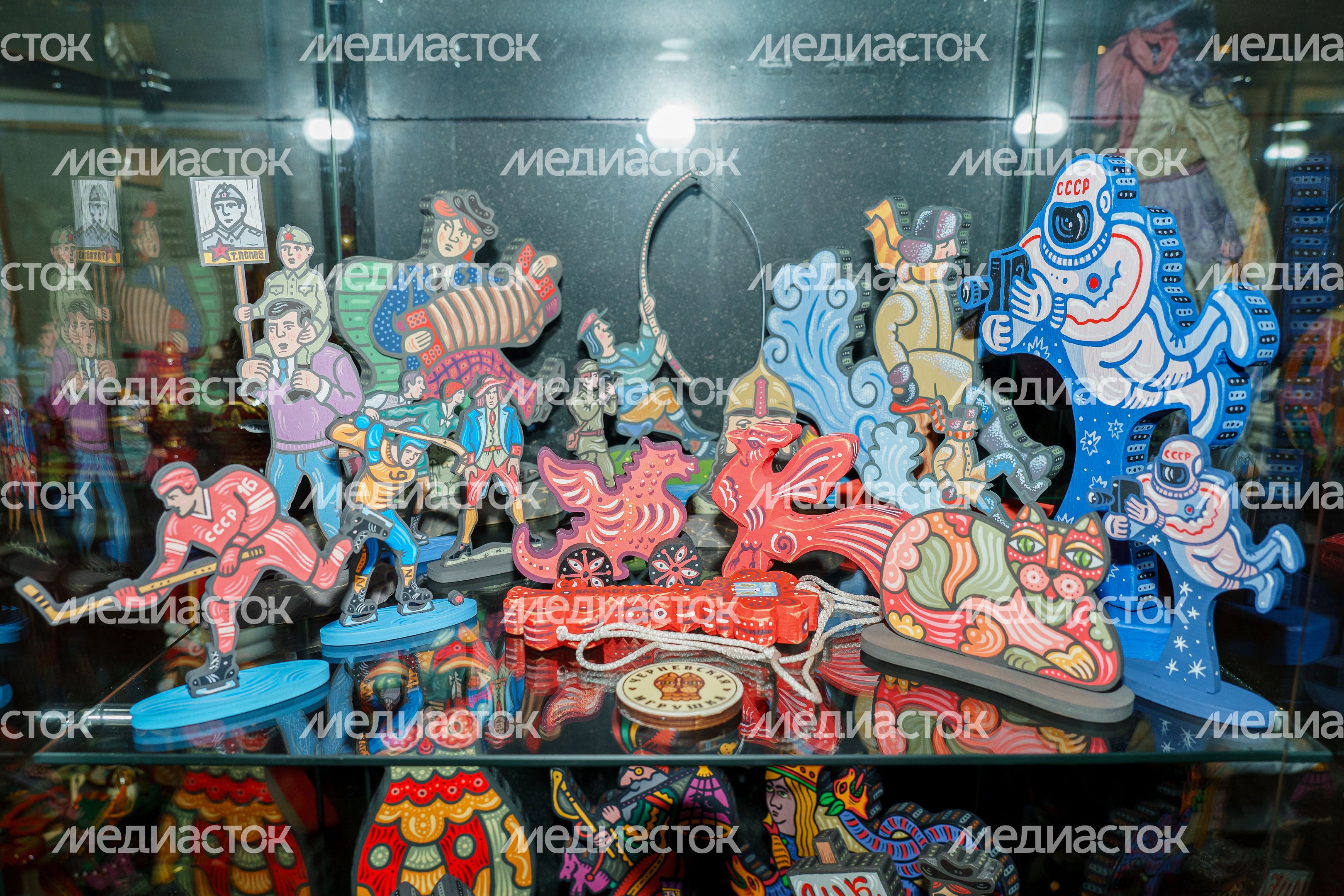 Выставка-продажа авторской черневской игрушки в ДК "Подмосковье" Выставка-продажа авторской черневской игрушки в ДК "Подмосковье"