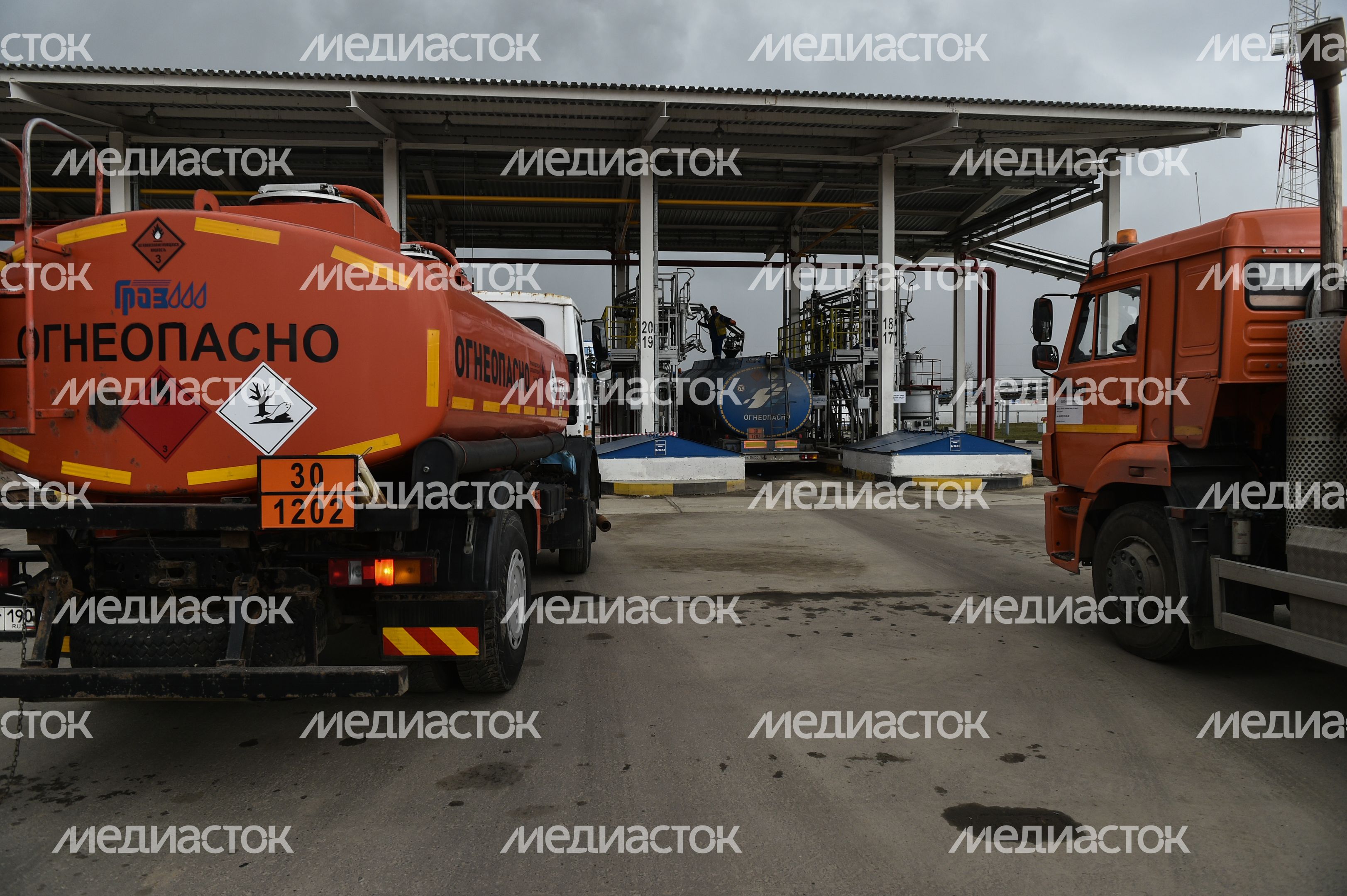 Нефтебаза РОСНЕФТЬ в Подмосковье