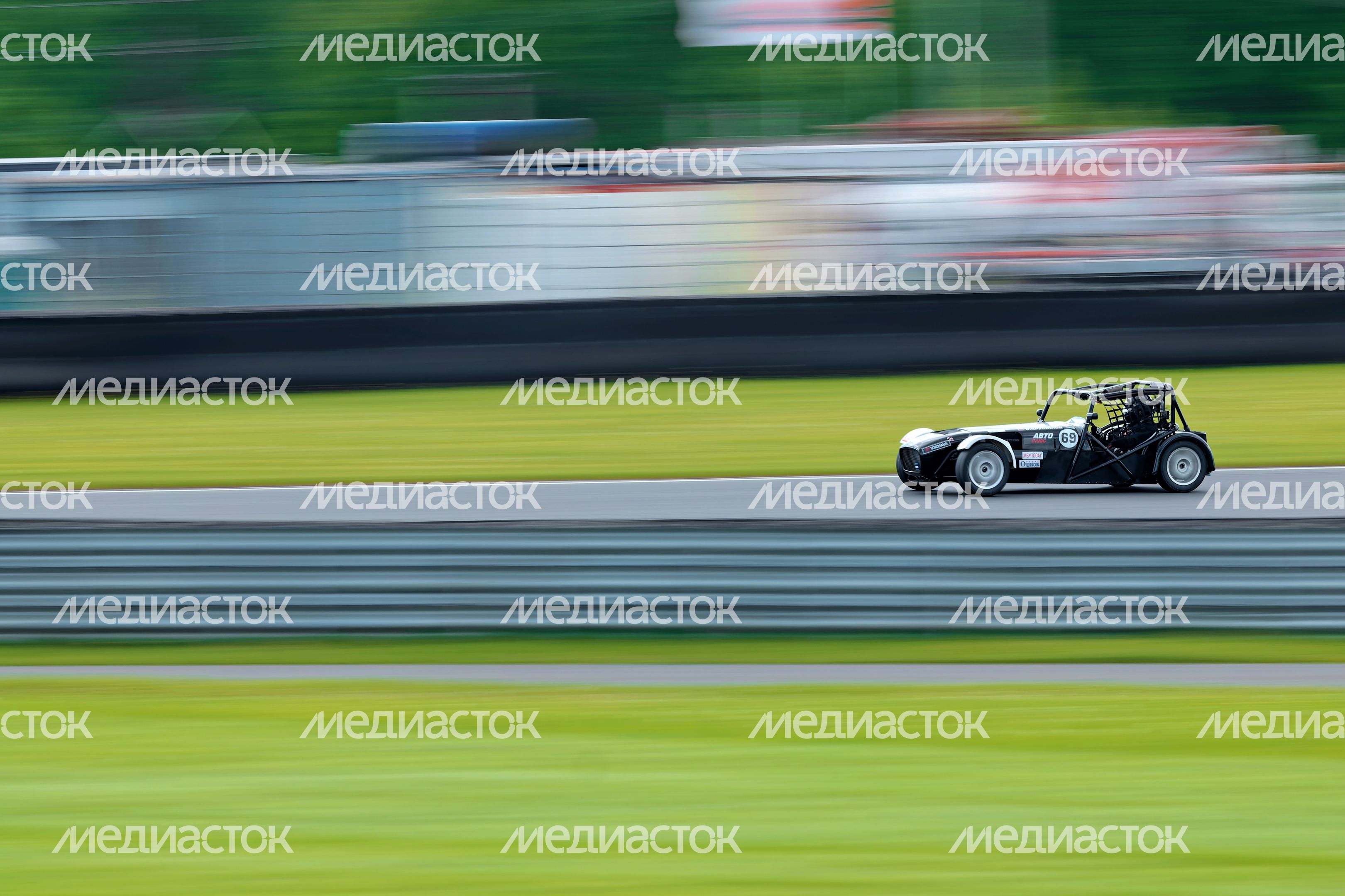 Российская серия кольцевых гонок сезона 2026 года на трассе Moscow Raceway в Волоколамском округе Российская серия кольцевых гонок сезона 2026 года на трассе Moscow Raceway в Волоколамском округе