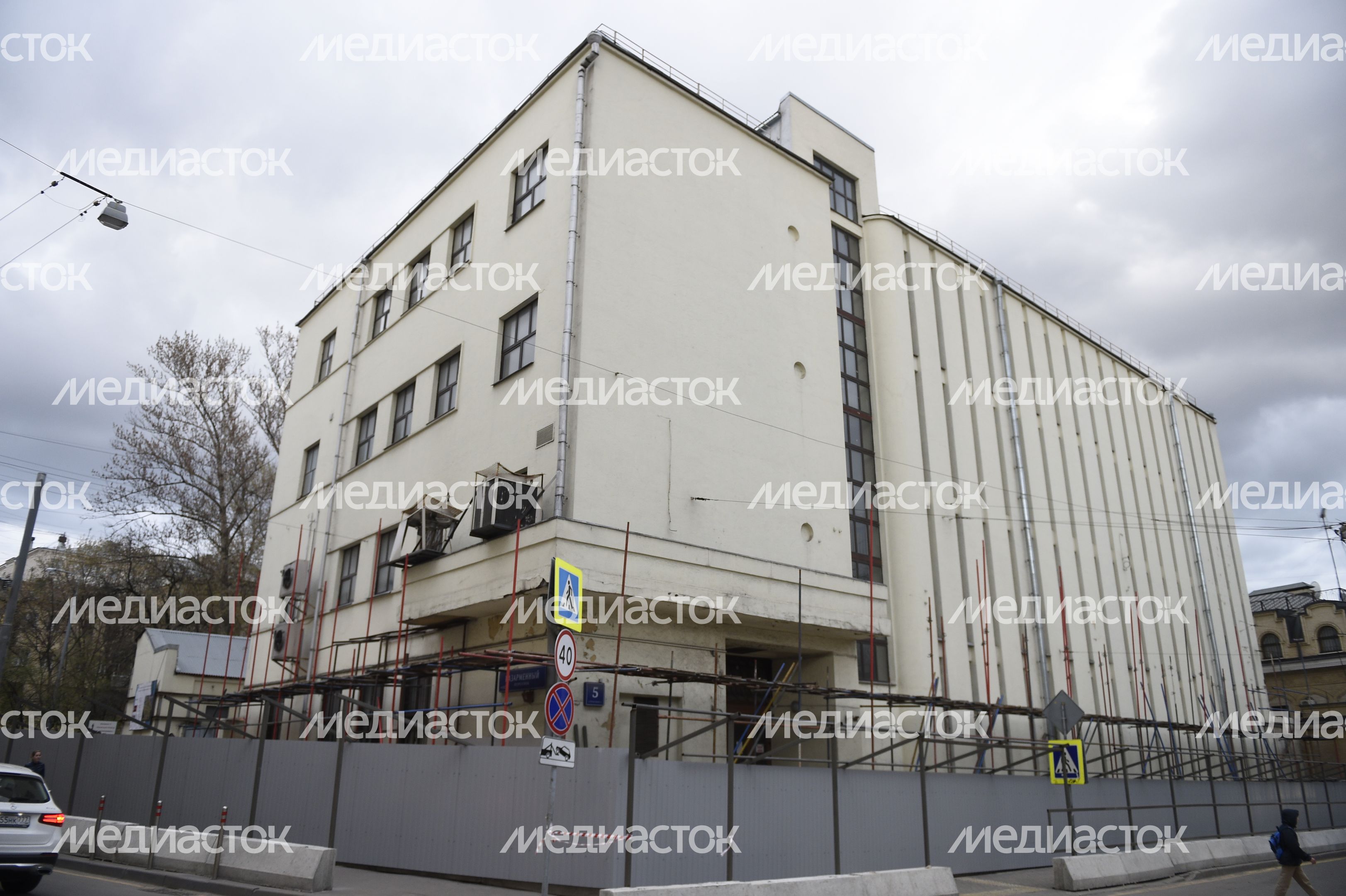 Здание Таганской АТС в Москве
