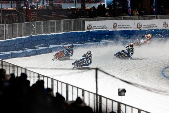 Чемпионат России по мотогонкам на льду в Красногорске